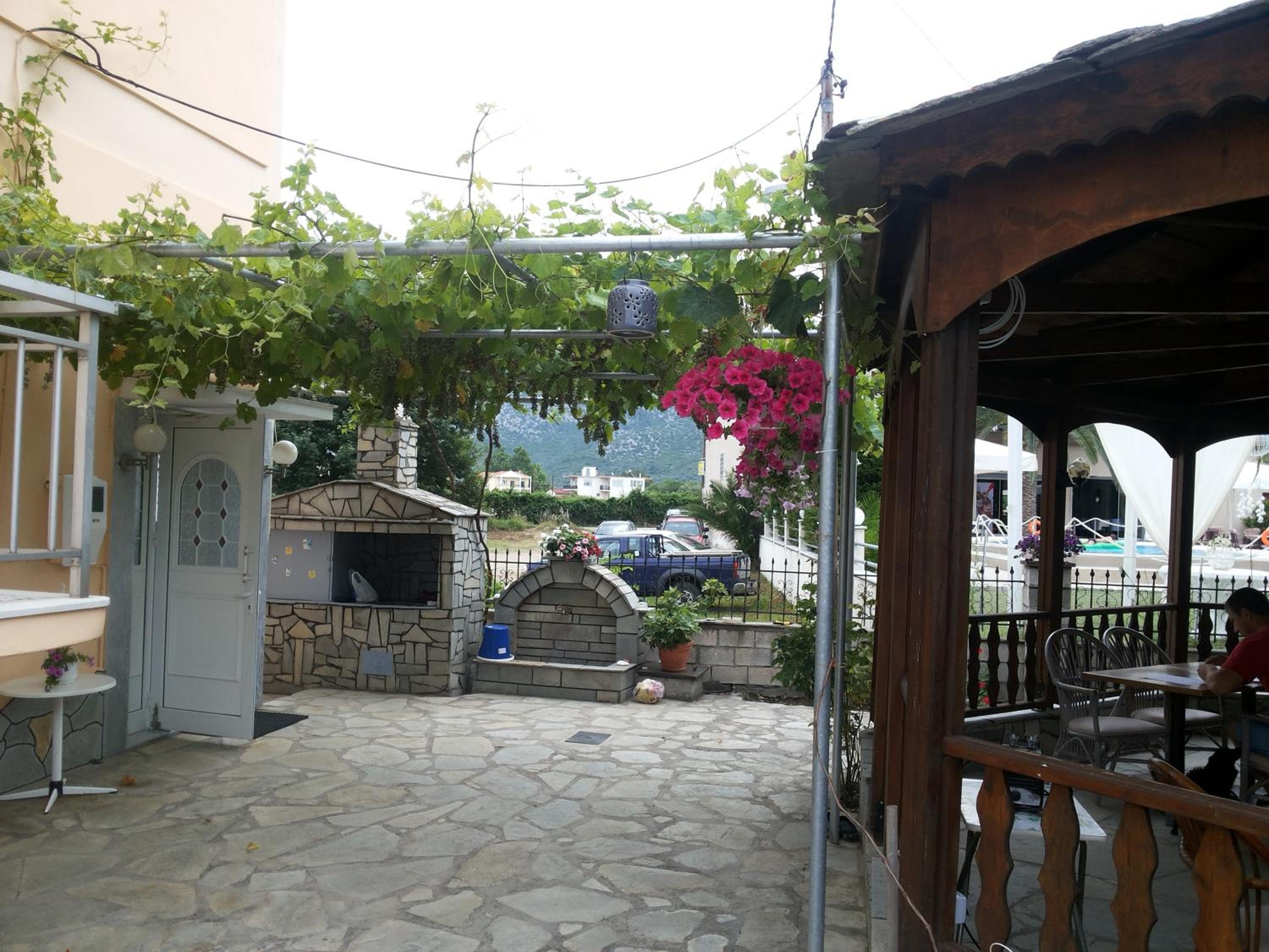 Photo 27