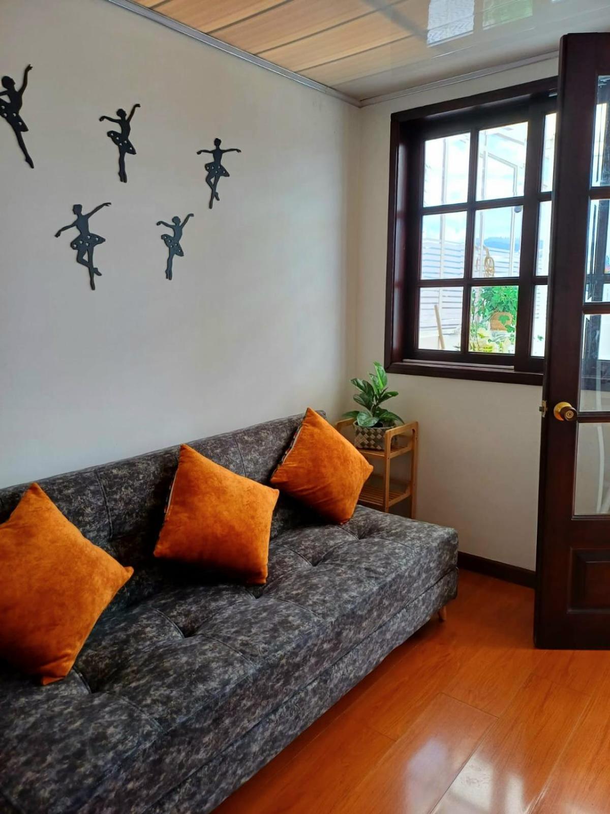 Hermoso y acogedor apartamento, excelente ubicación!