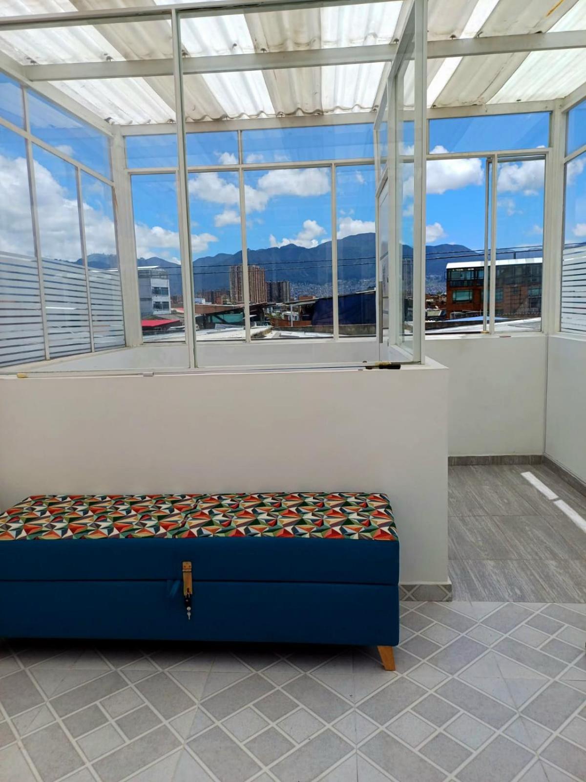 Hermoso y acogedor apartamento, excelente ubicación!