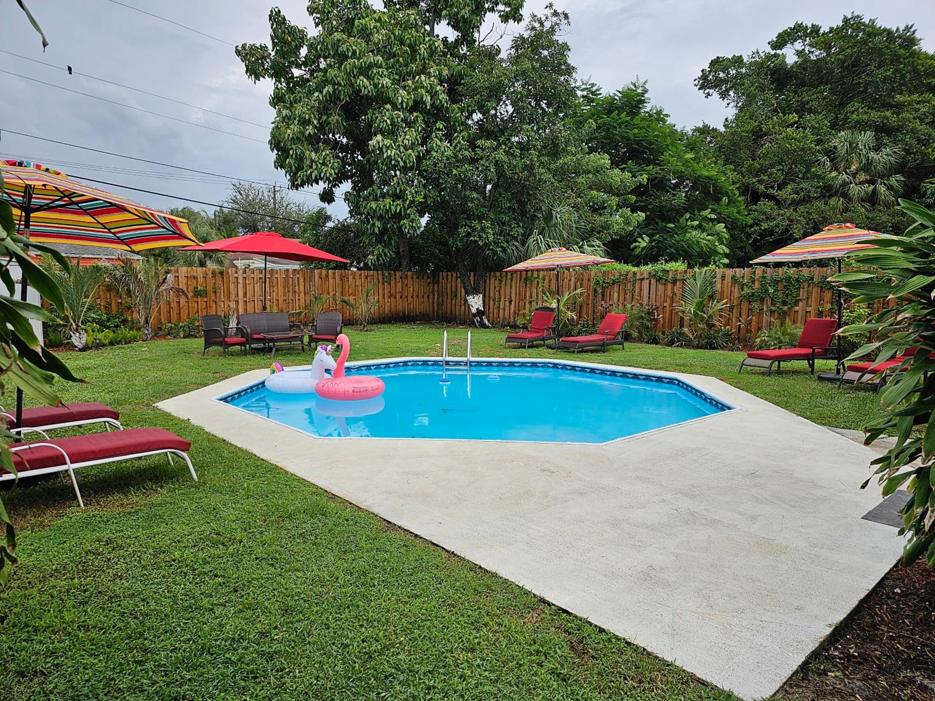 West Palm Beach Tropical Oasis — photo 3