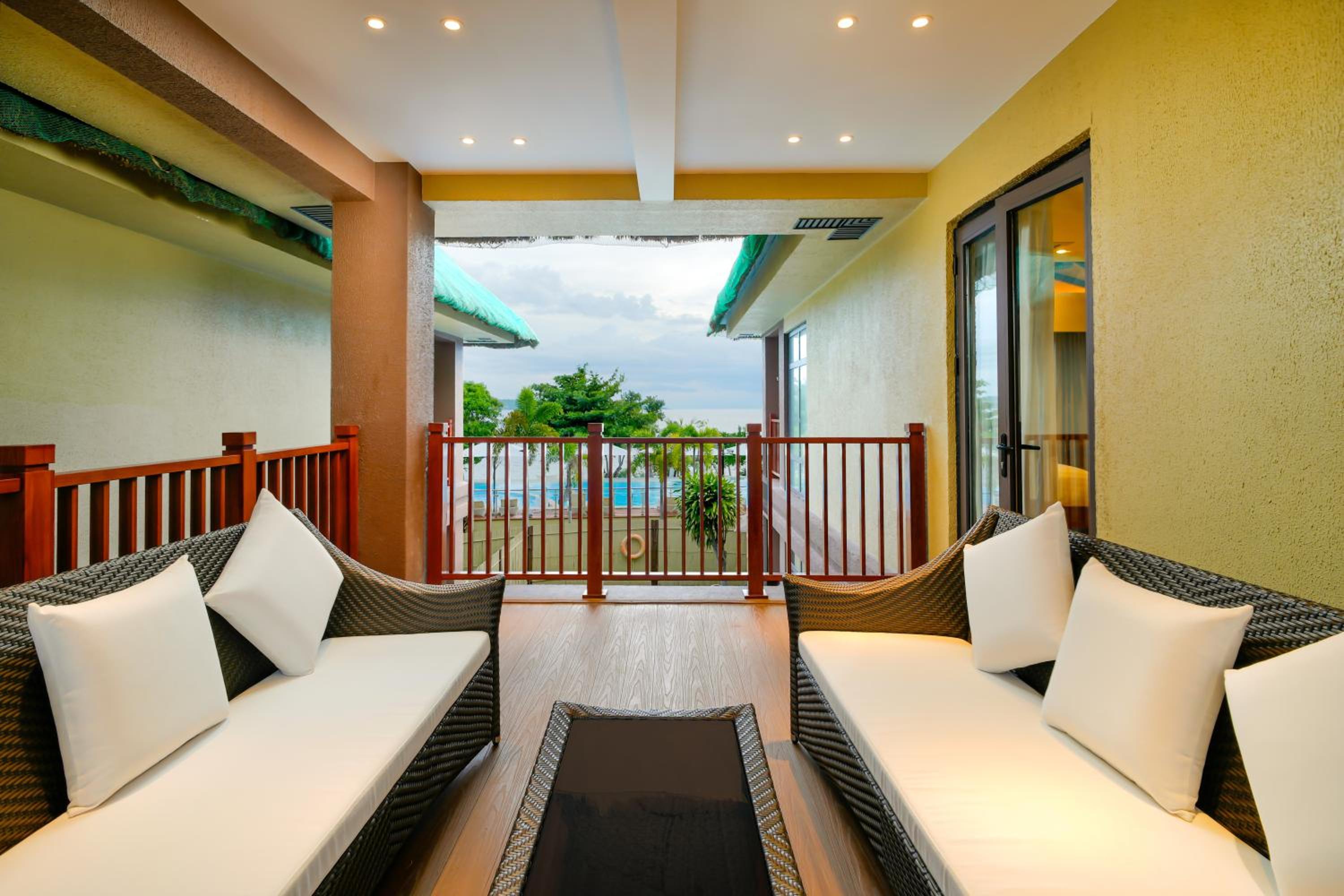 H Resort Bohol - The Coral Cliff by SMS Hospitality view 2