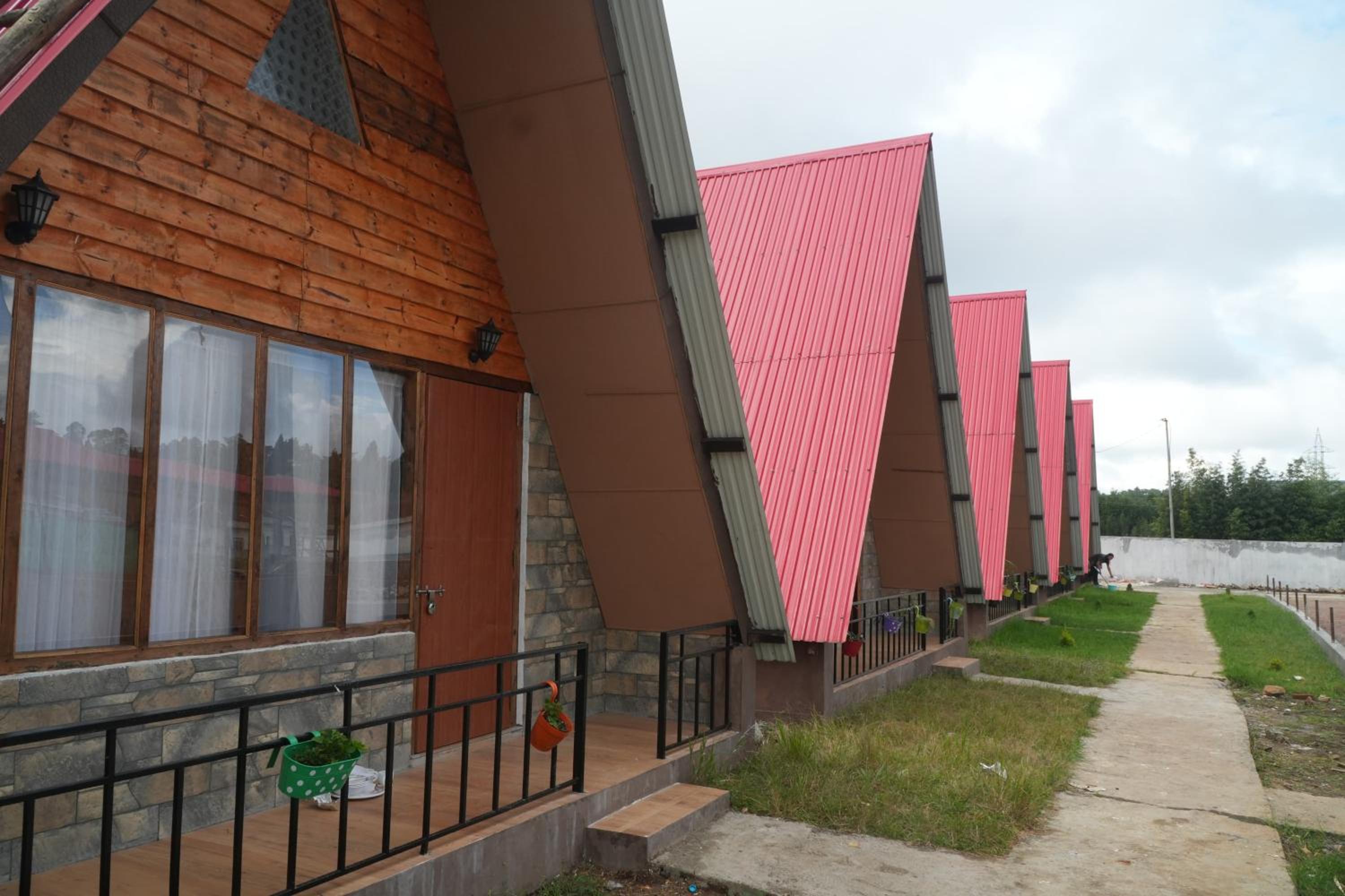 SYLWAN-O SUNRISE HOMESTAY & Restaurant