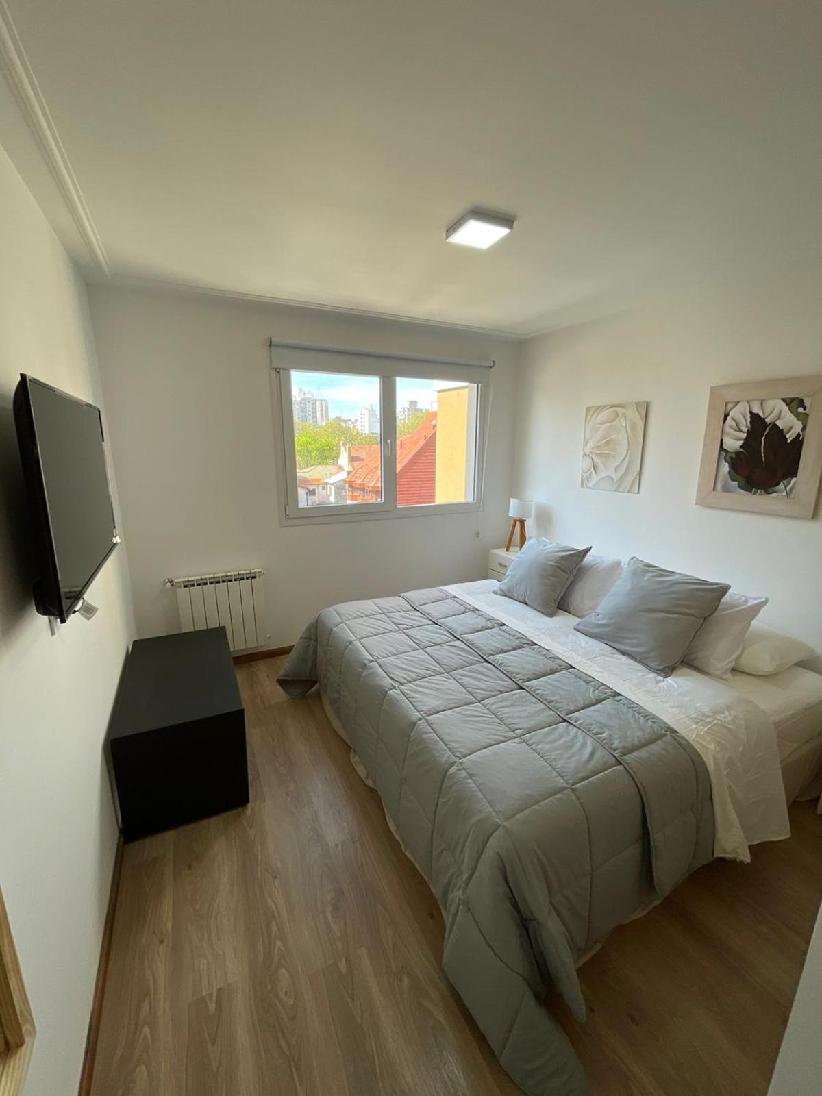 EXCELENTE departamento a estrenar con cochera en zona Plaza Mitre