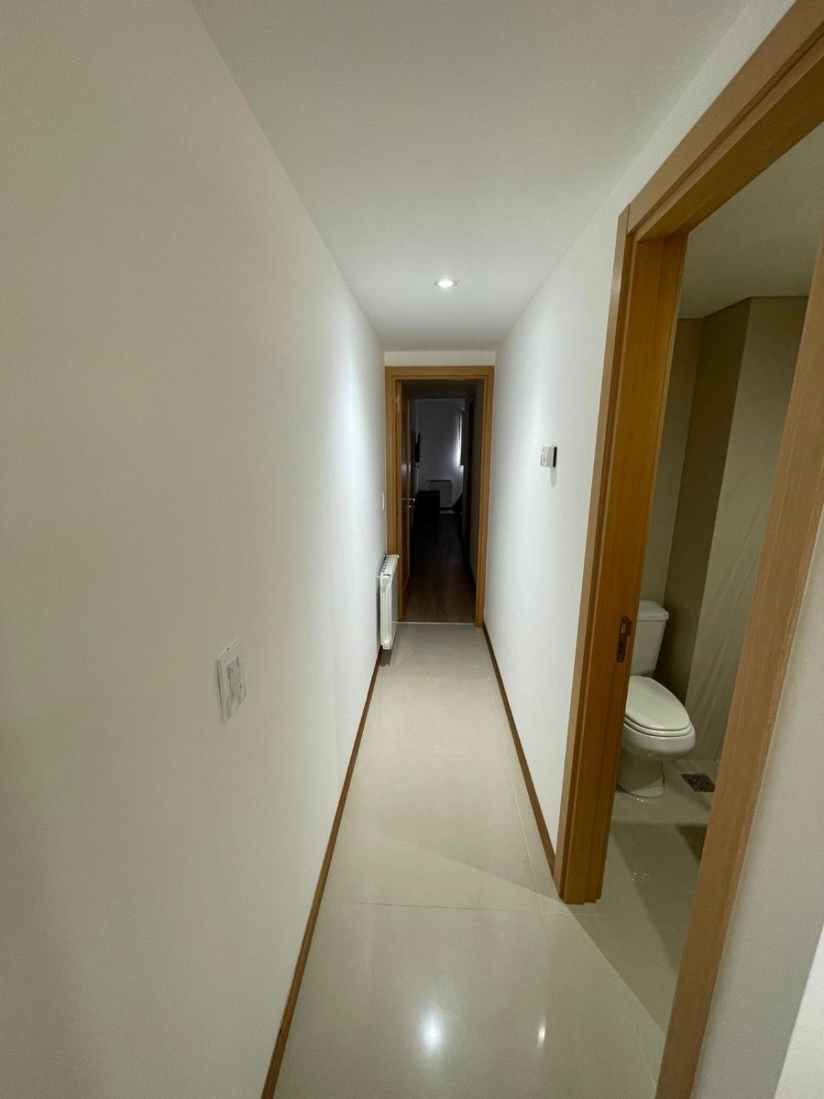 EXCELENTE departamento a estrenar con cochera en zona Plaza Mitre