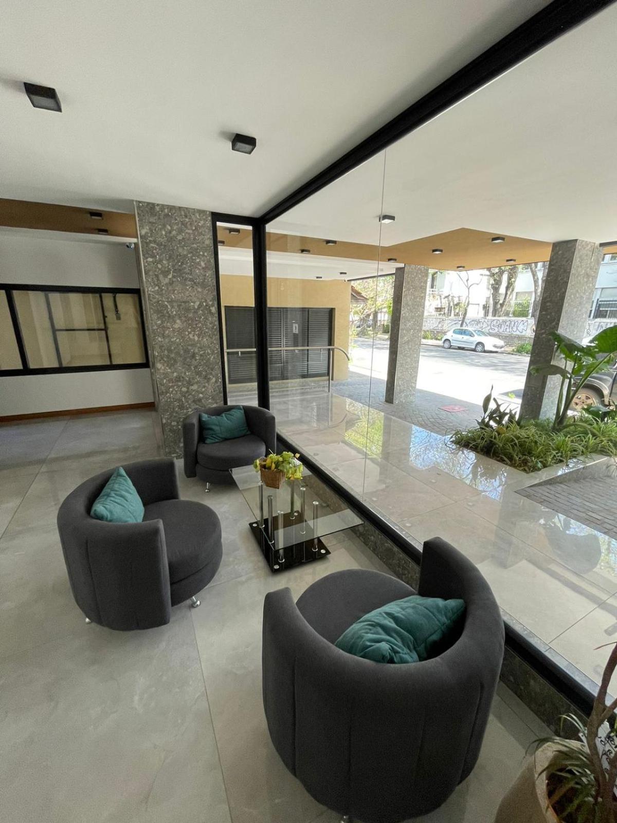 EXCELENTE departamento a estrenar con cochera en zona Plaza Mitre