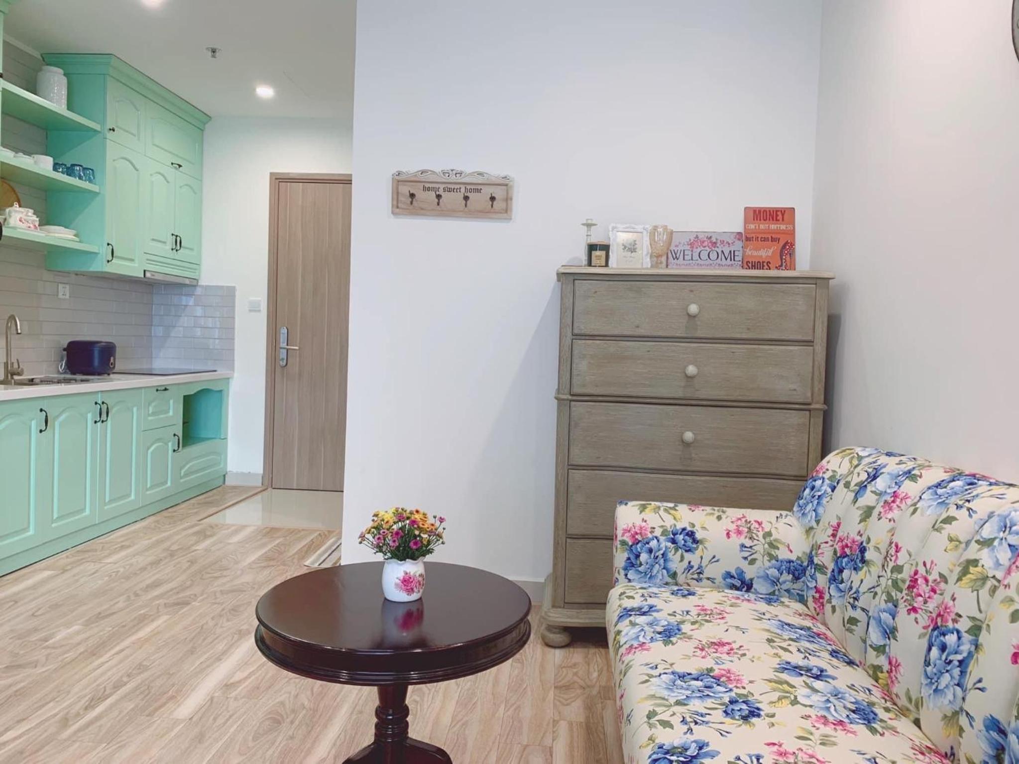 Tuyết Lan Homestay Vinhomes Ocean Park