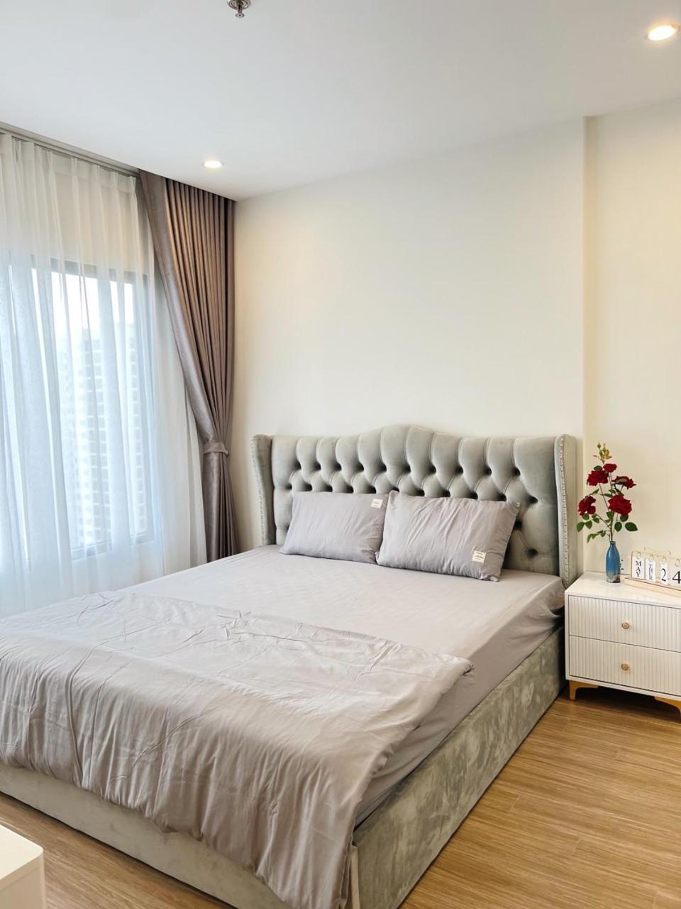 Tuyết Lan Homestay Vinhomes Ocean Park