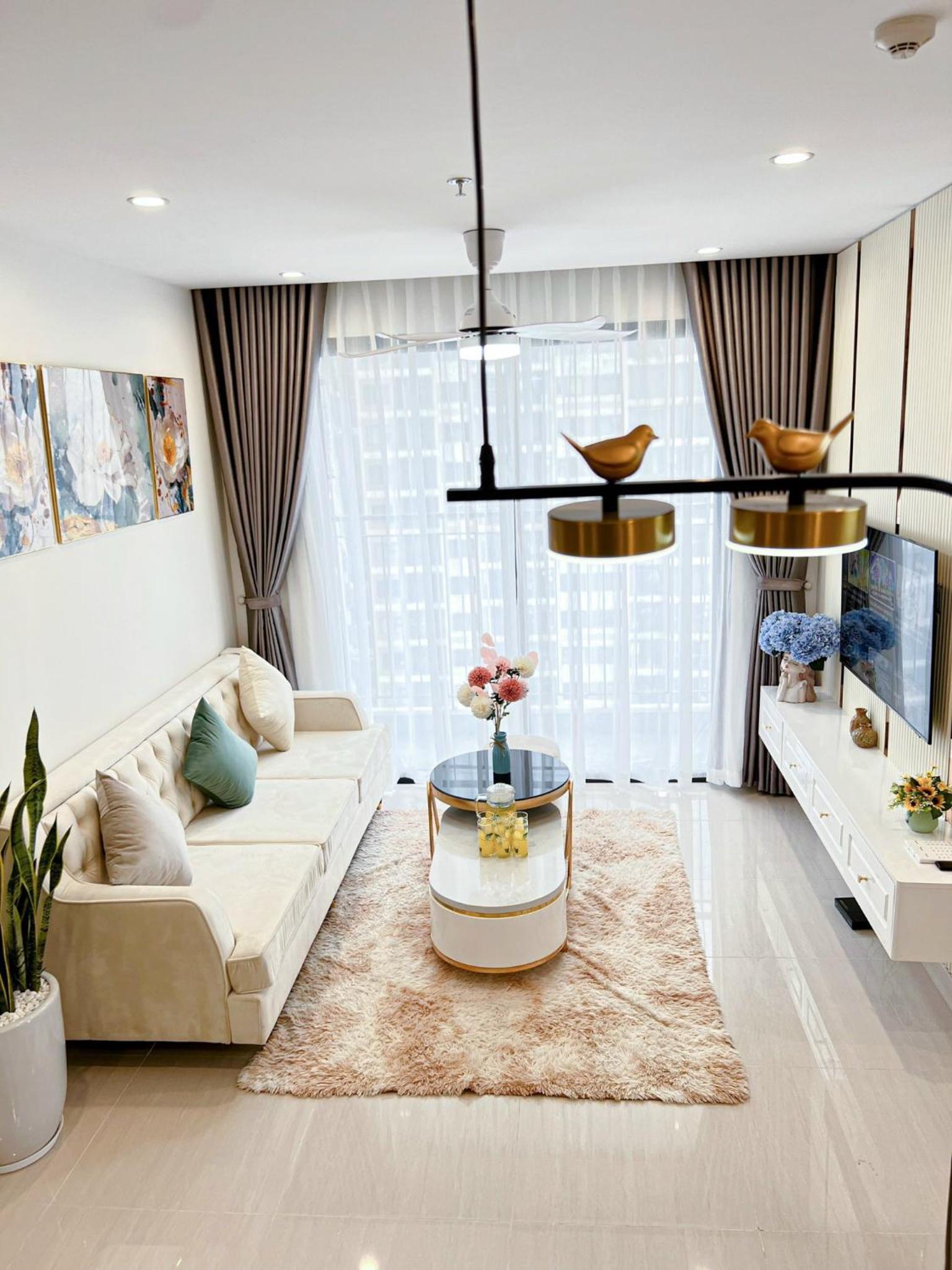Tuyết Lan Homestay Vinhomes Ocean Park