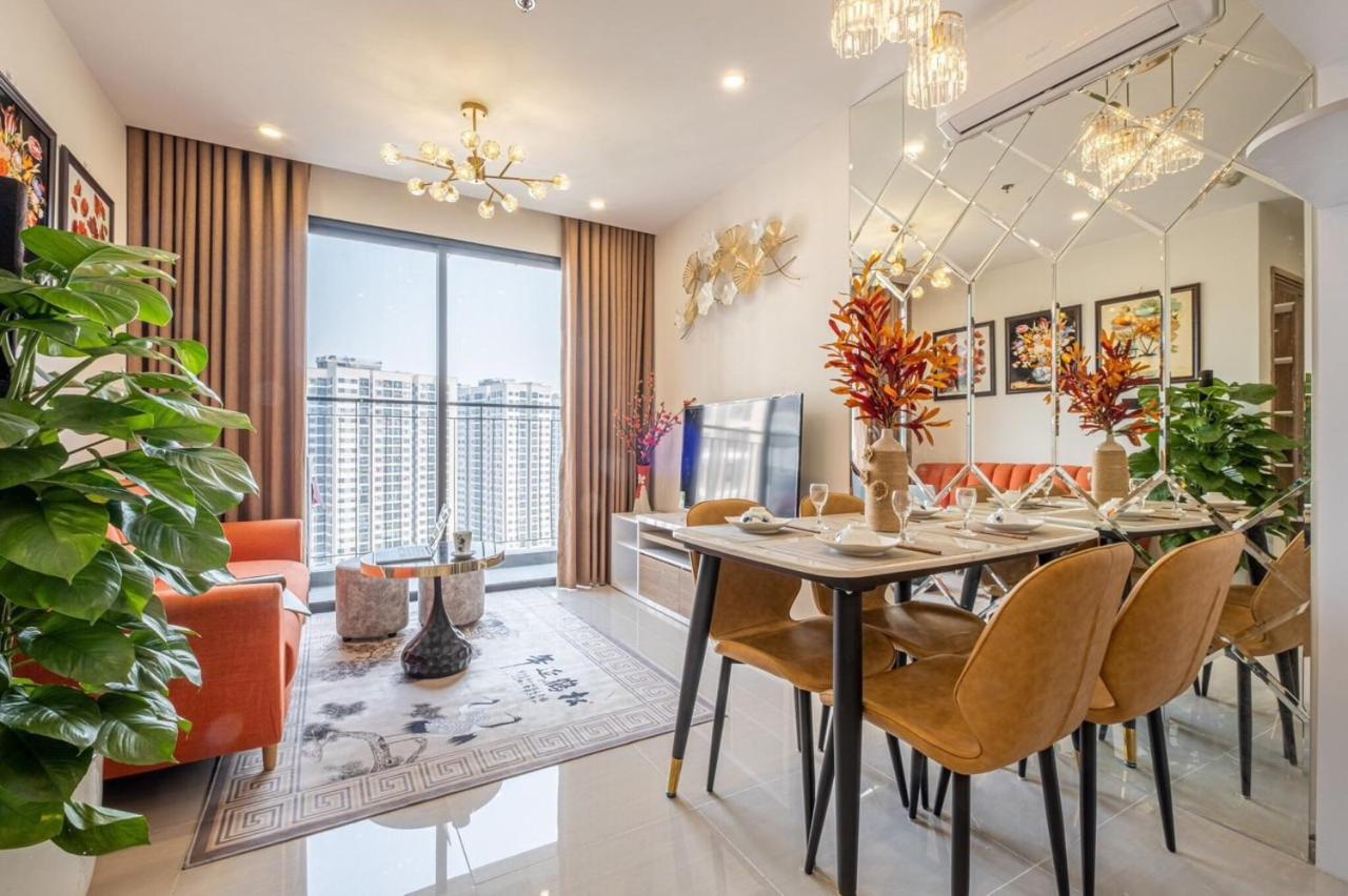 Tuyết Lan Homestay Vinhomes Ocean Park