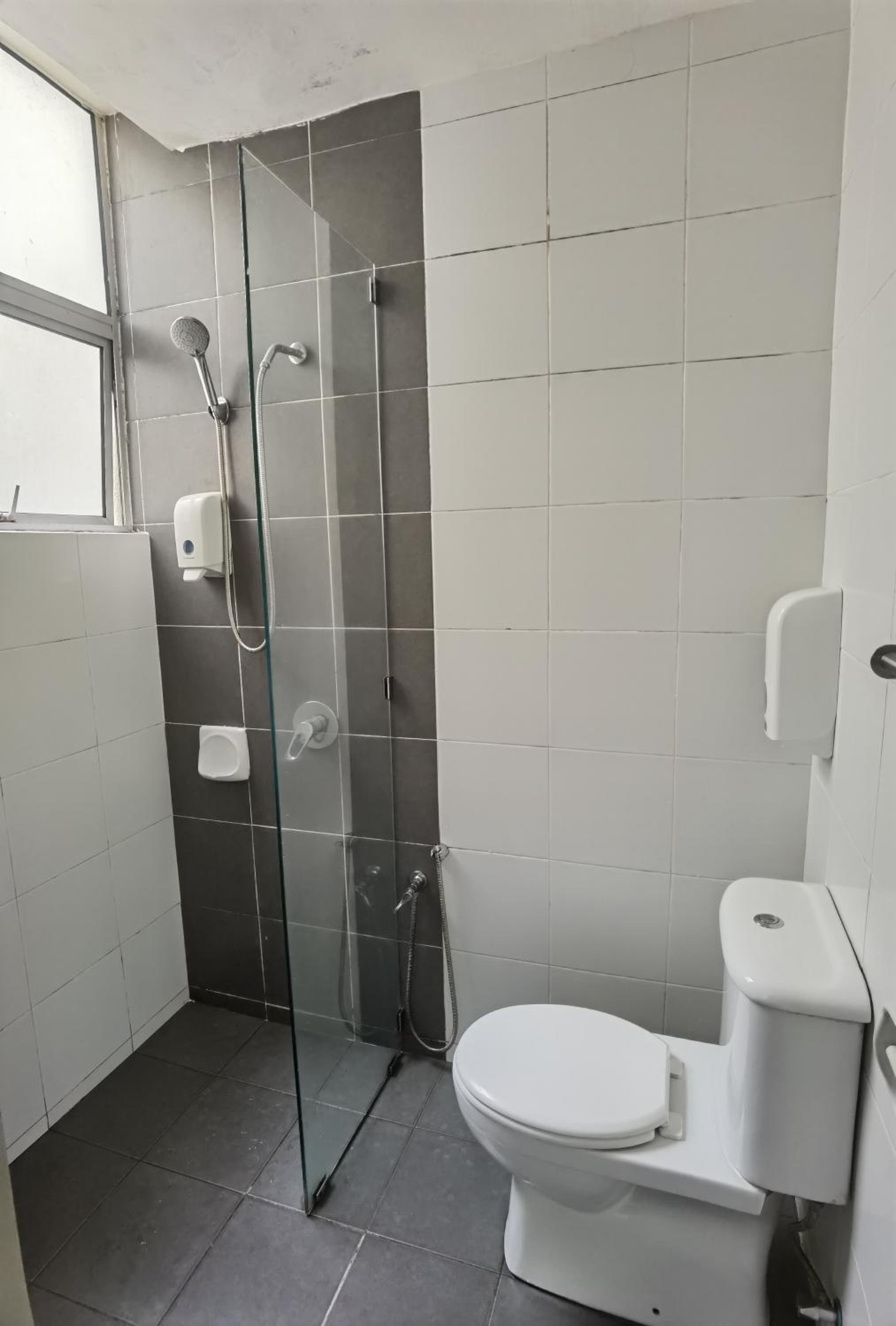 Photo 18