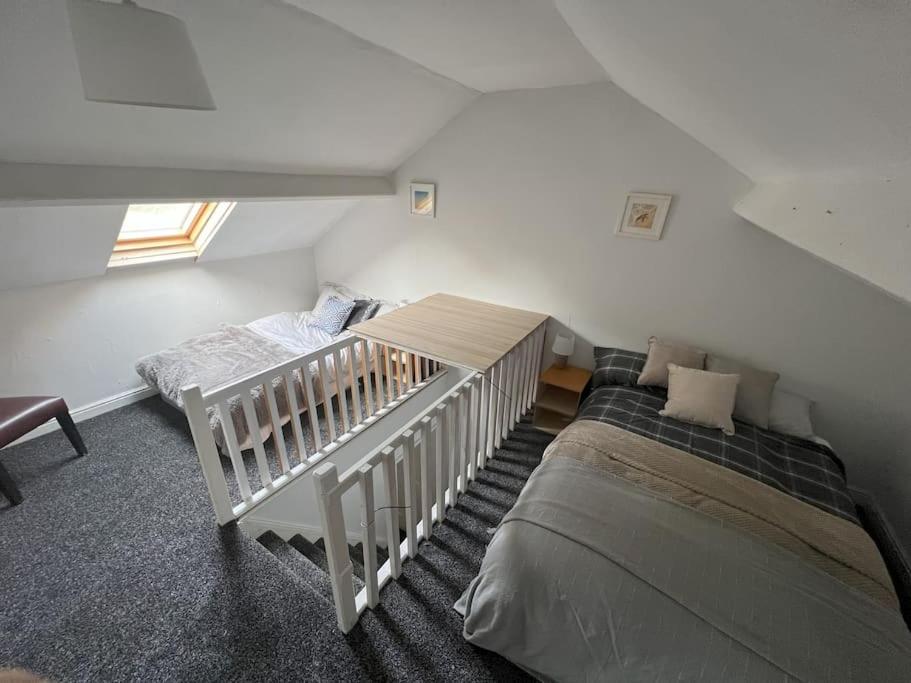 Contractors Corporate Charress House, 6 Bedrooms