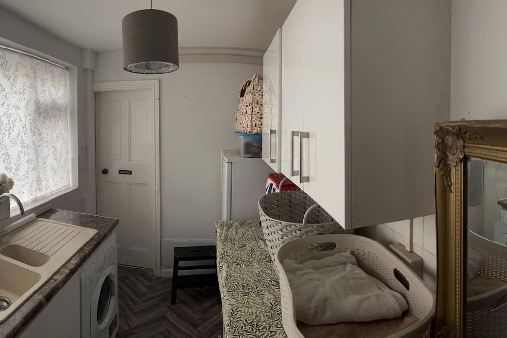 Contractors Corporate Charress House, 6 Bedrooms