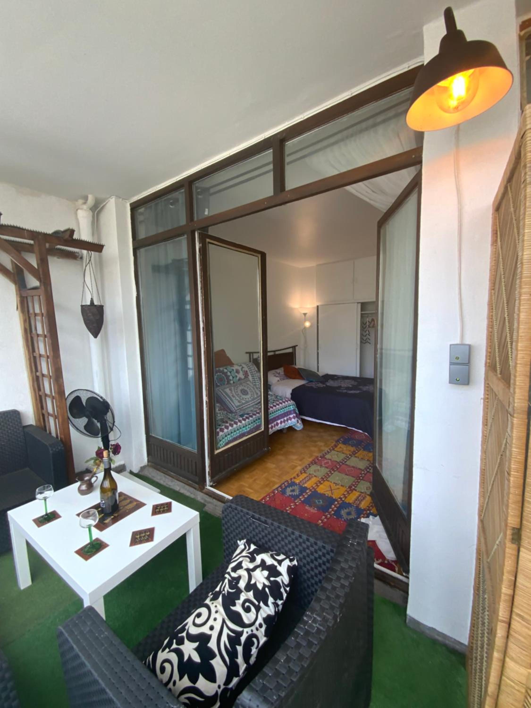 Chambre pour 4 chez Rihani près de la Tour Eiffel