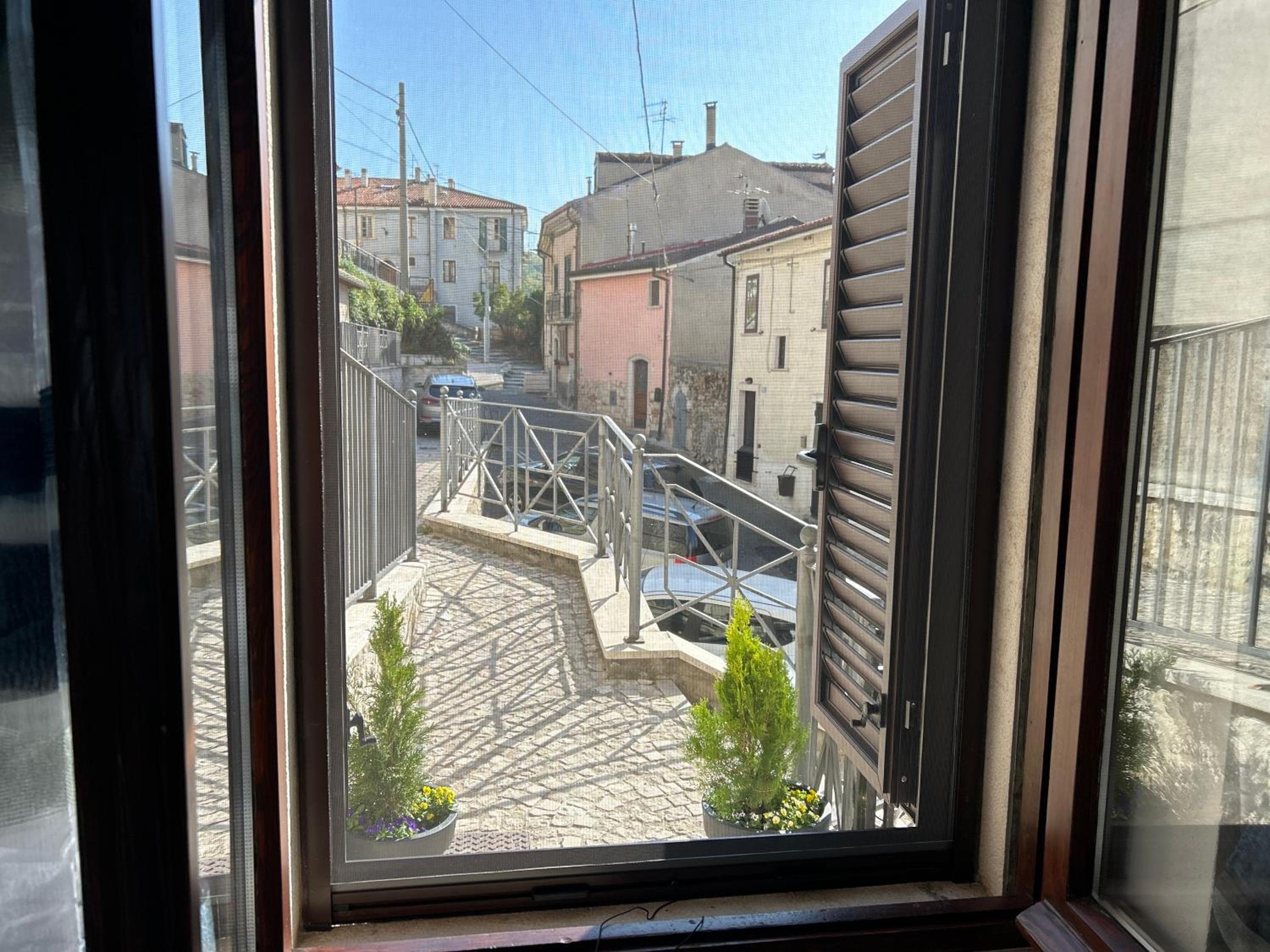 Castel di Sangro Suite Apartment view 4