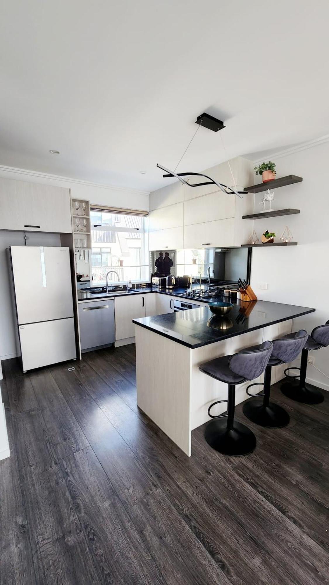 Plush 3 bedroom property in Hobsonville