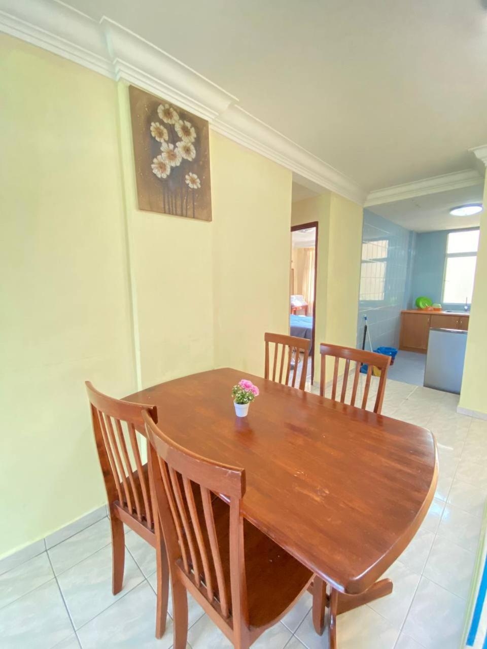 Teluk Batik Holiday Apartment