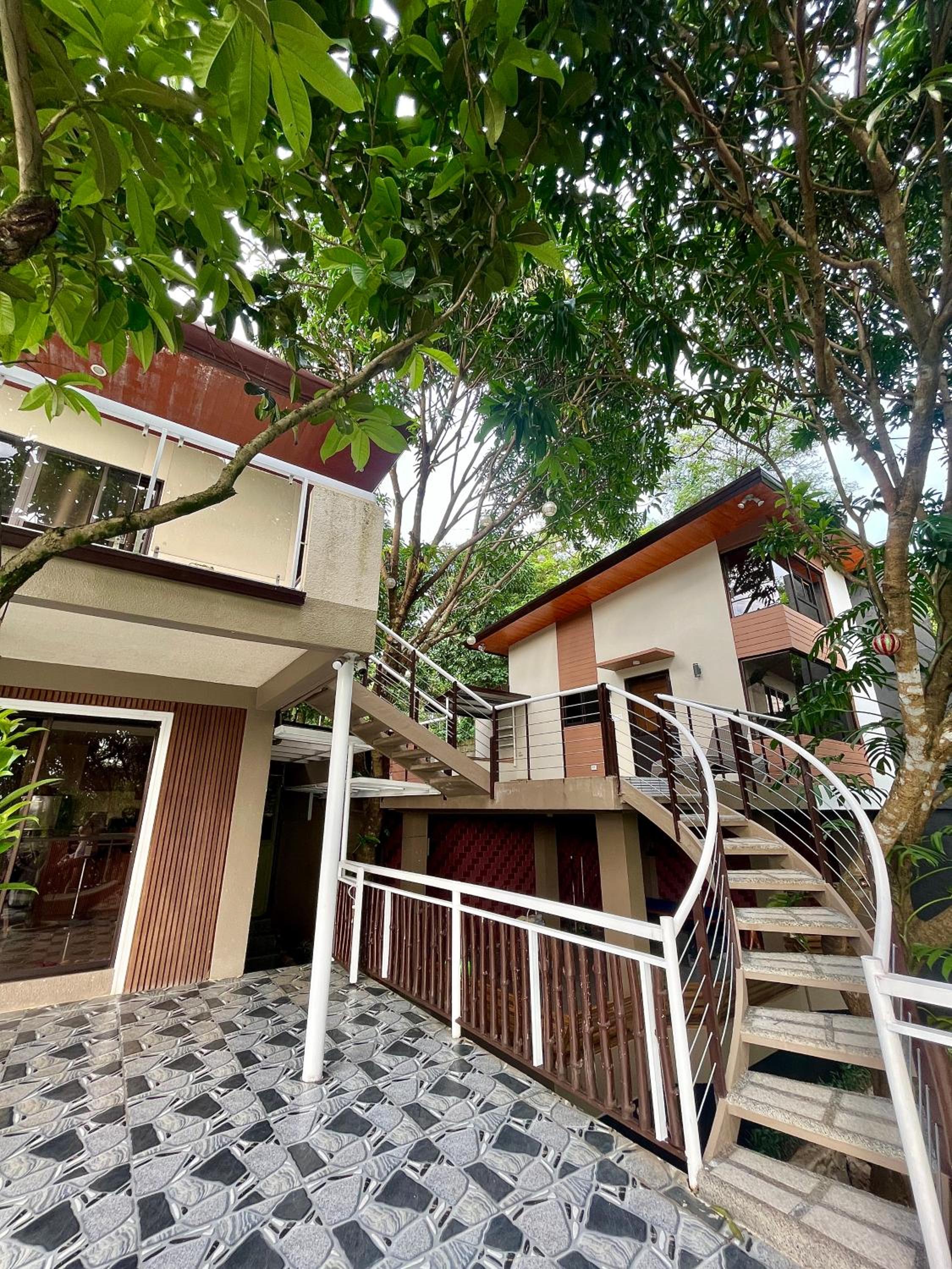 RNR Villas and Farm Resort