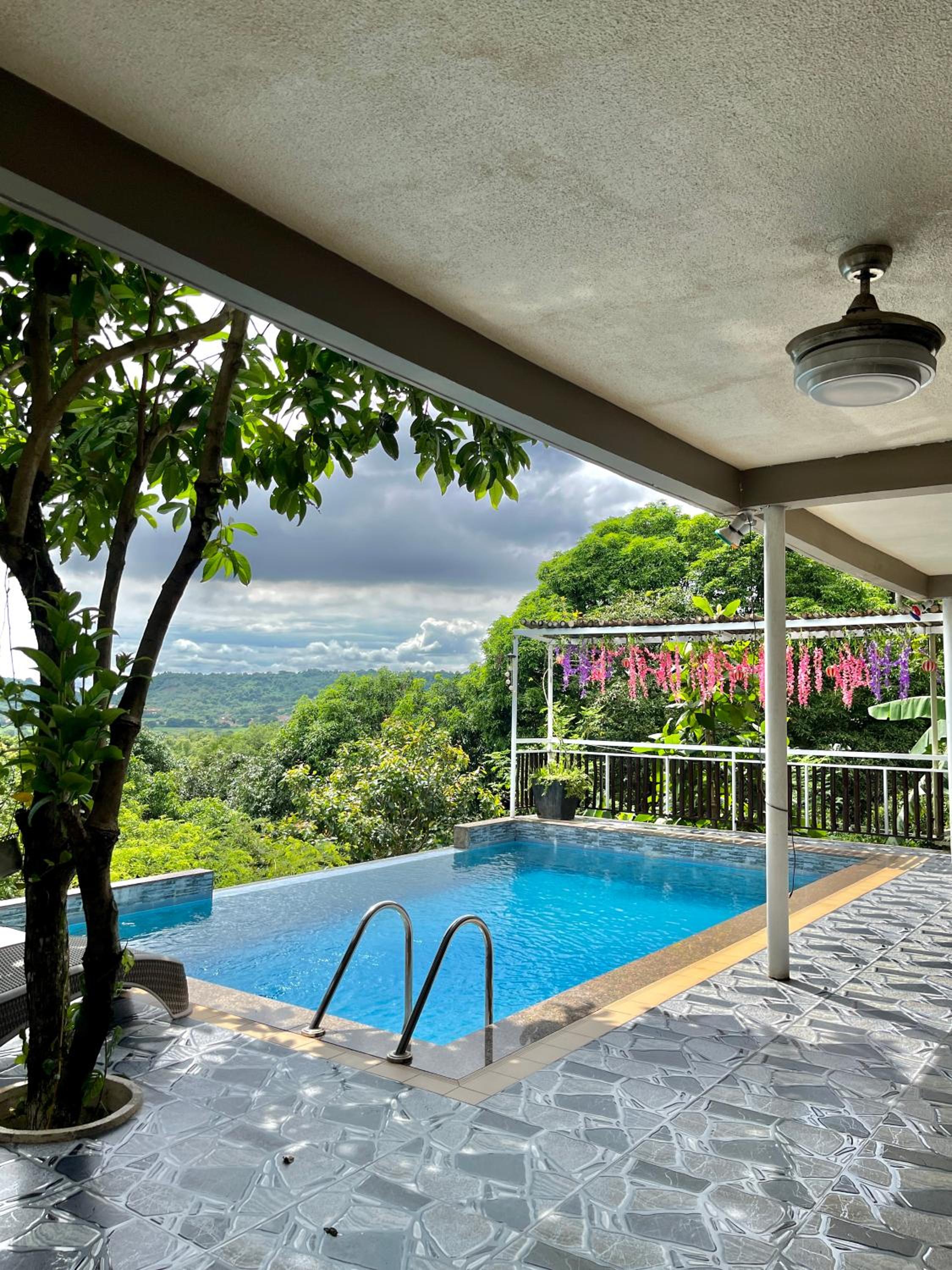 RNR Villas and Farm Resort