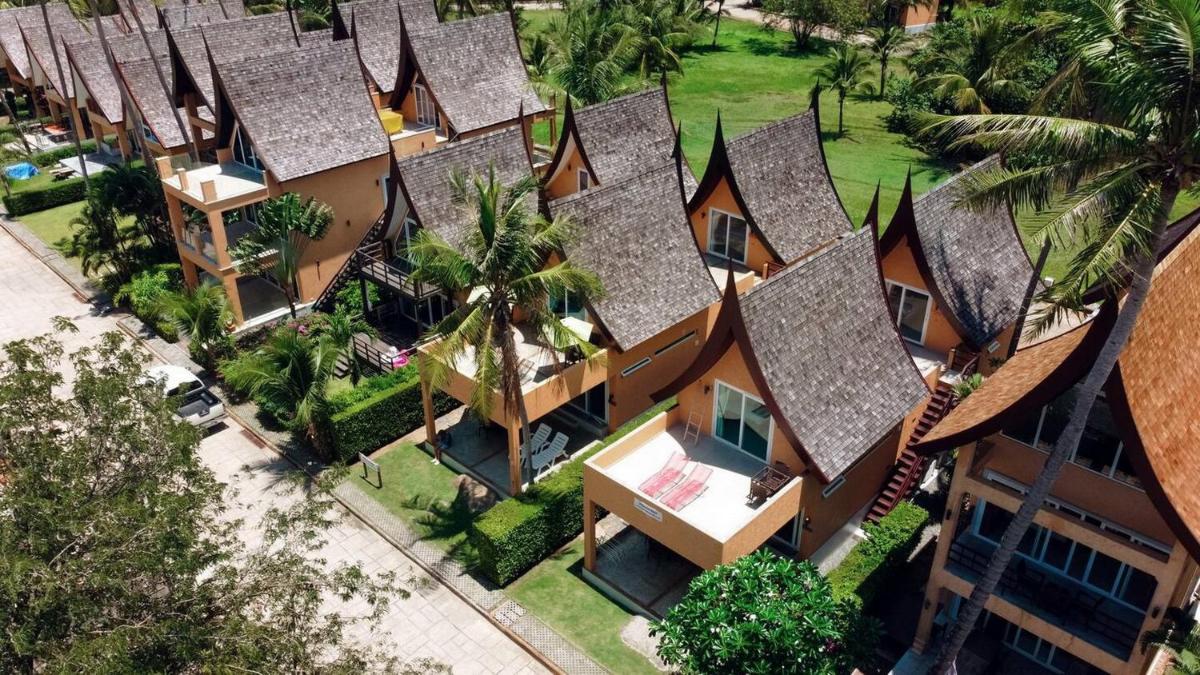Siam Royal View Resort Apartments