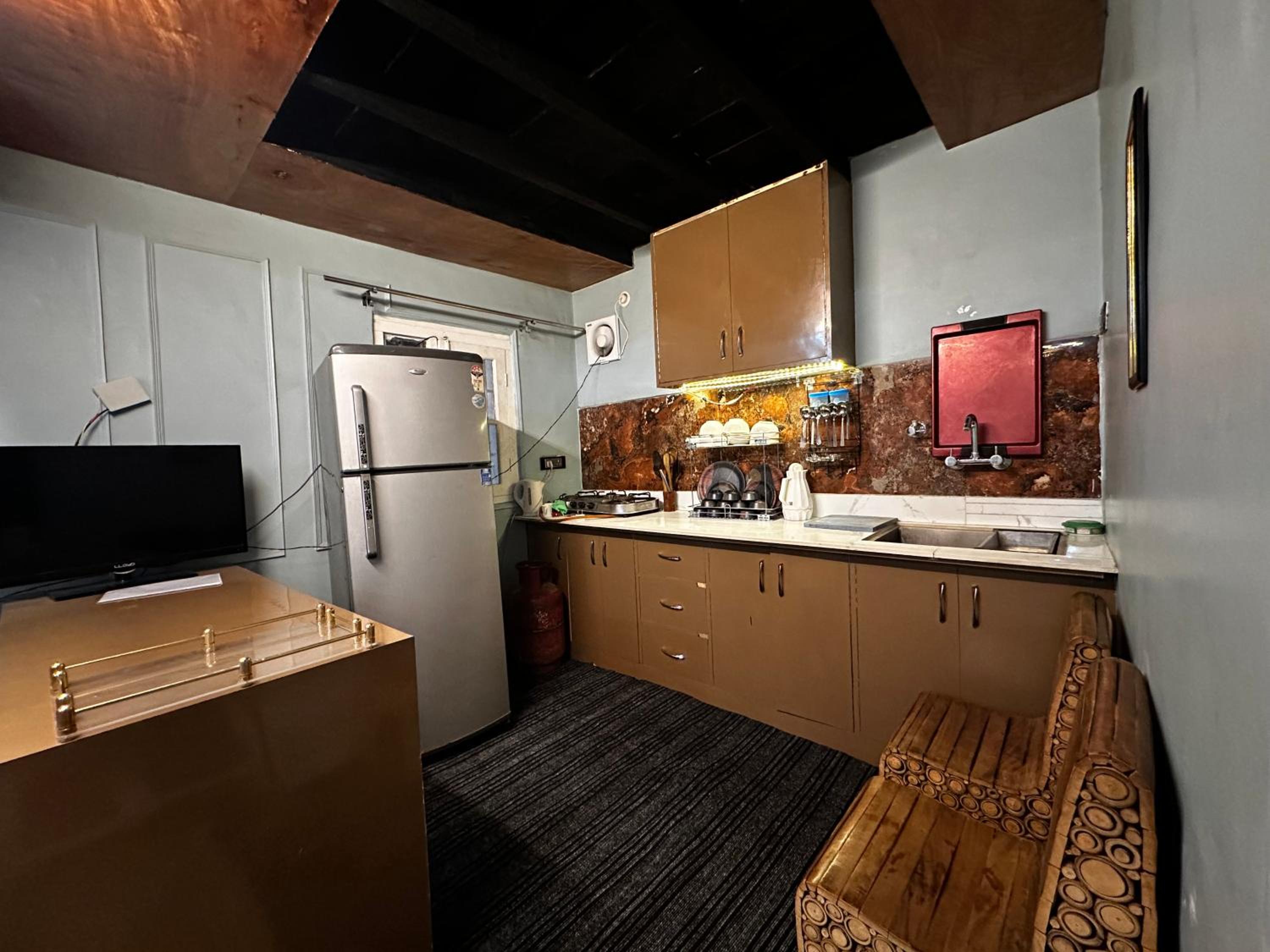 The Forest Way Loft by YEMBERZAL