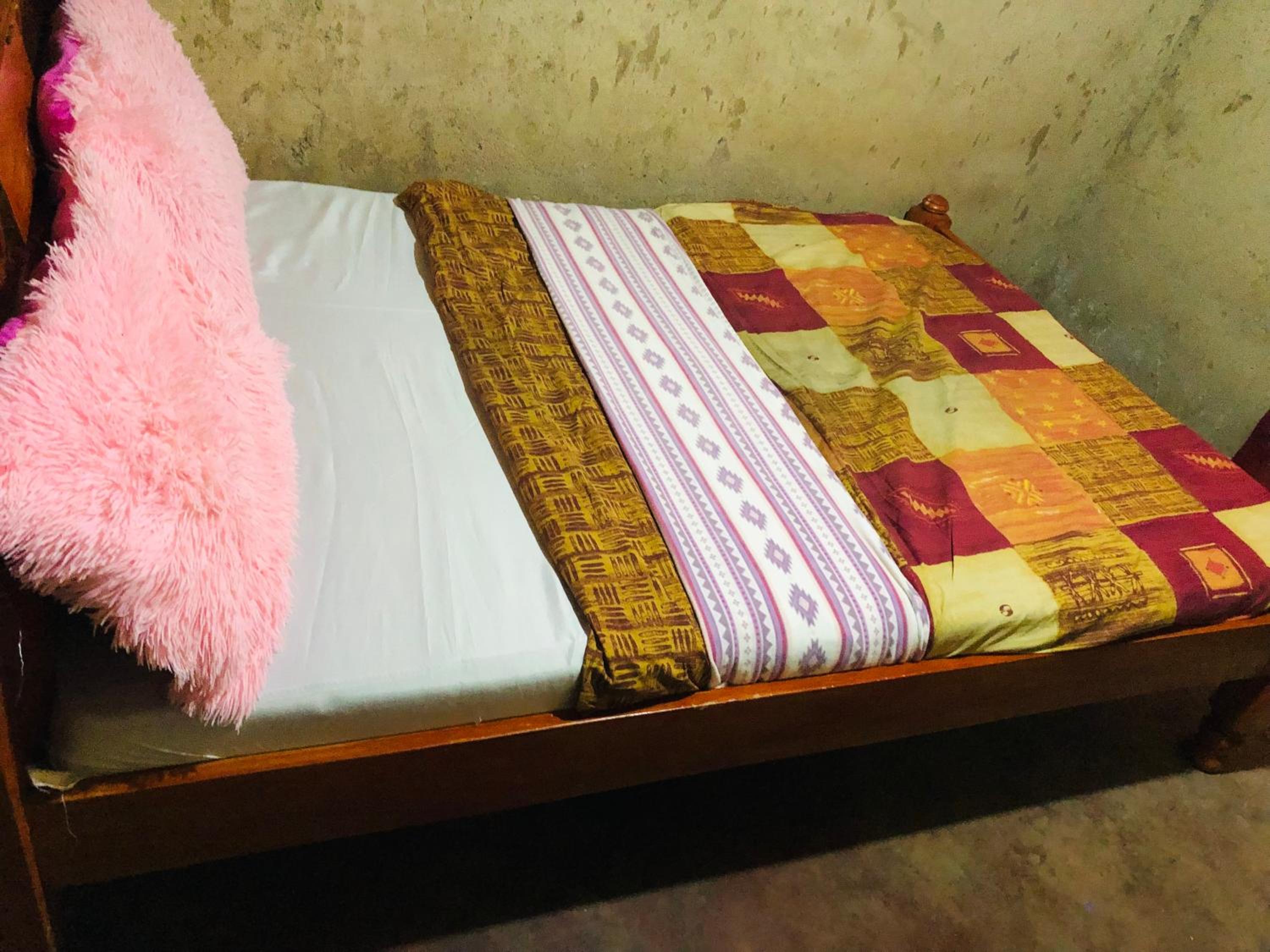 Kiharas farm stay,
