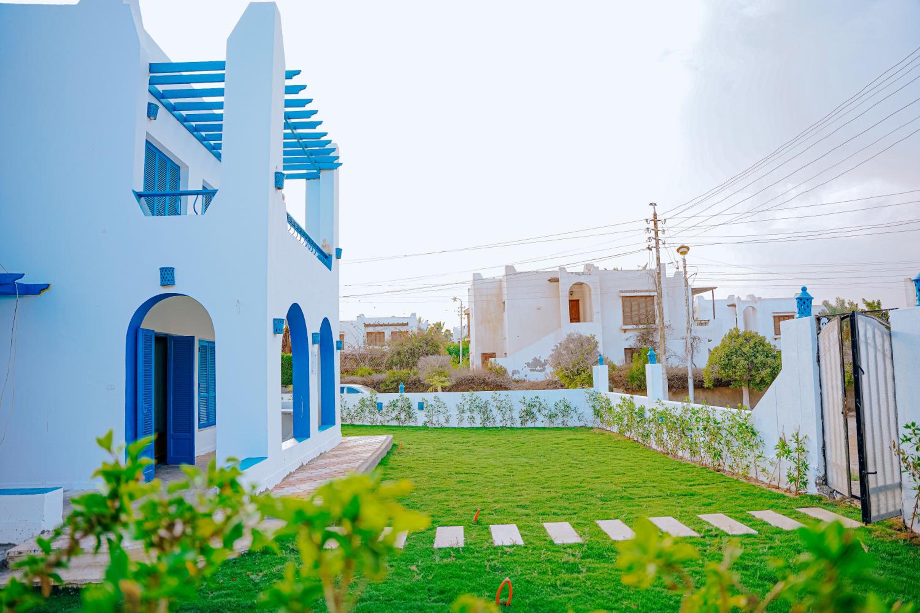 Tunis Oasis 4 Bedrooms private villa with private pool