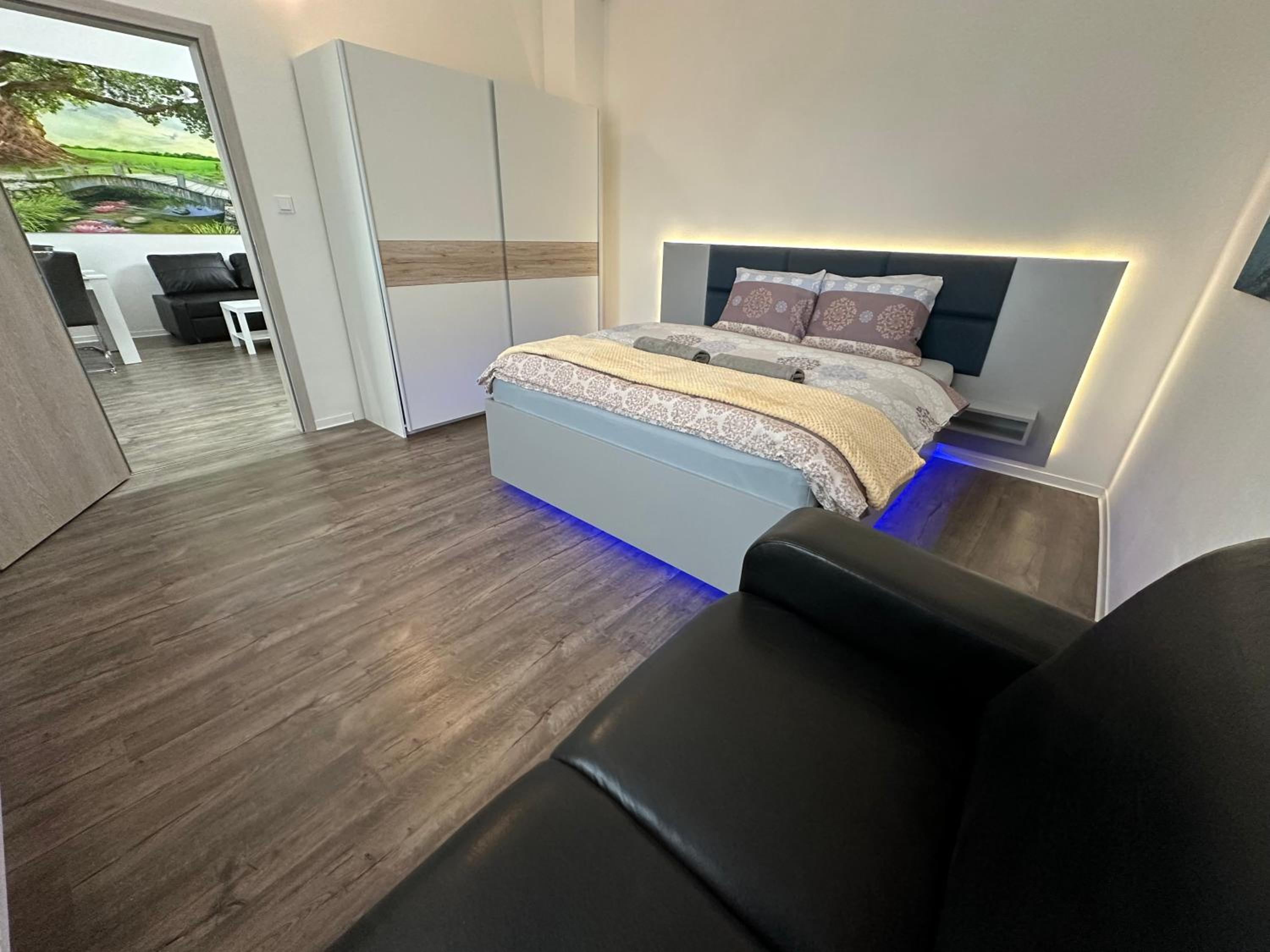 O2 Aréna -PVA expo - Tomy Apartment -Praha