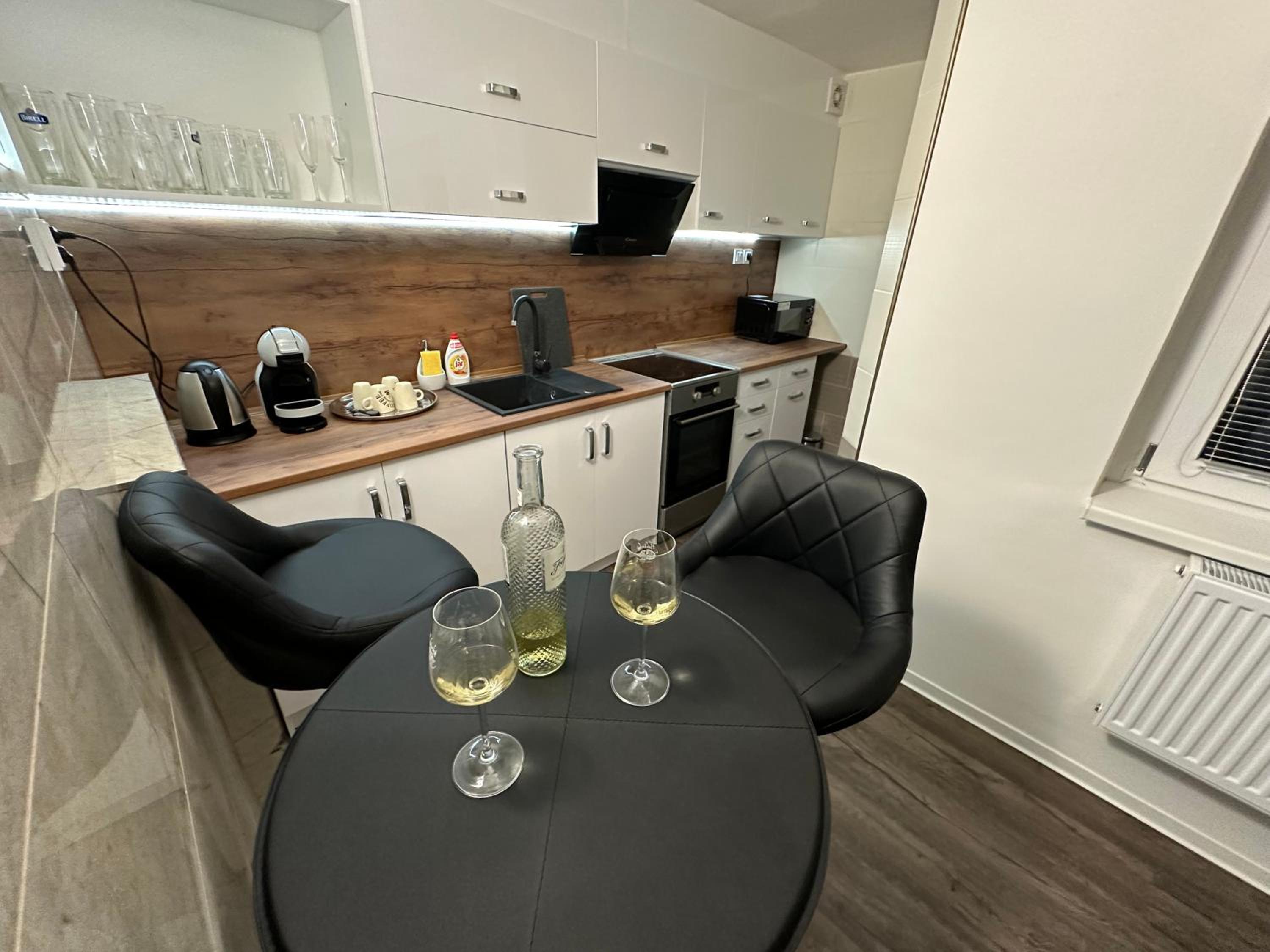 O2 Aréna -PVA expo - Tomy Apartment -Praha