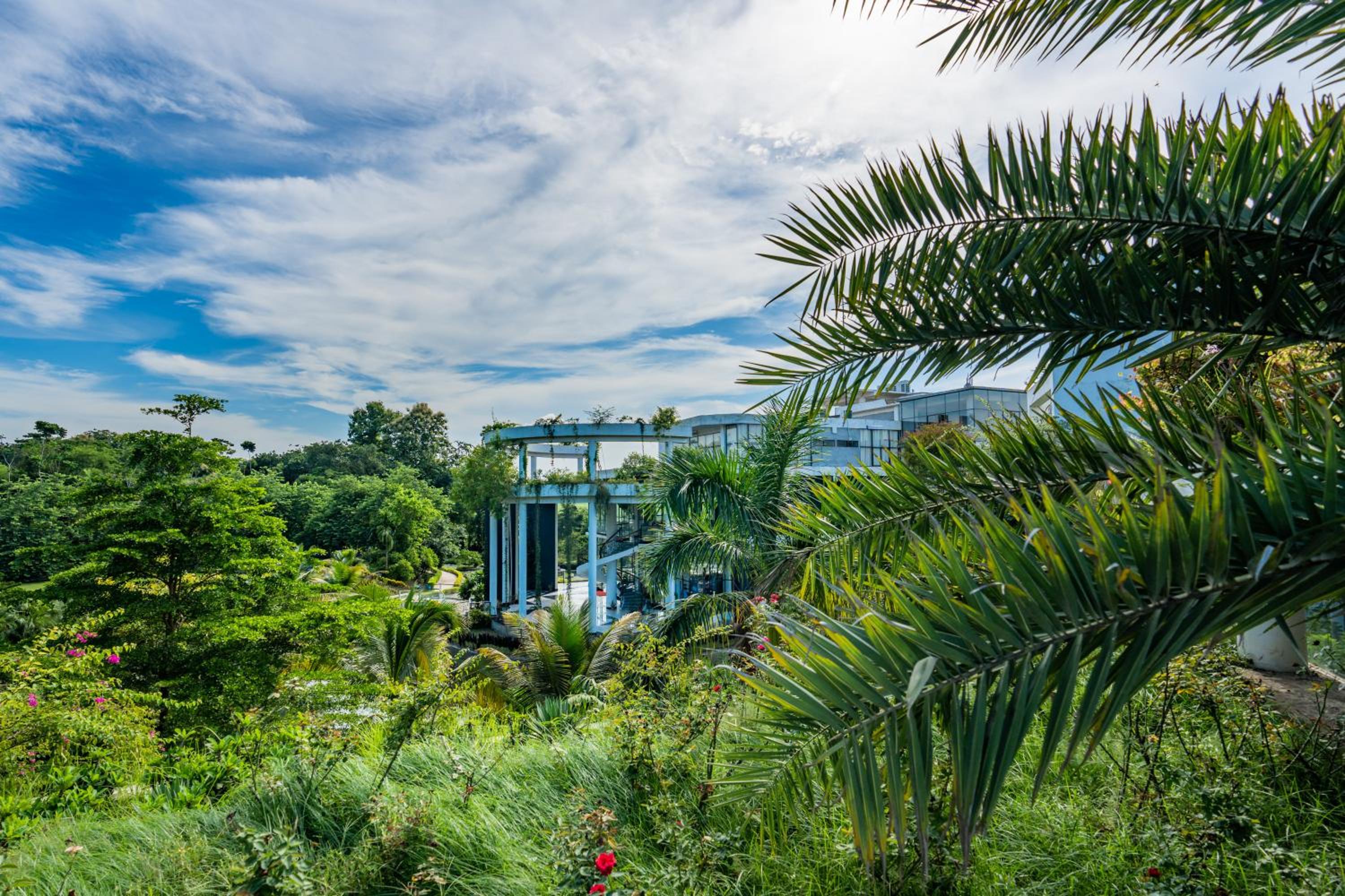 Water Garden Resort & Spa