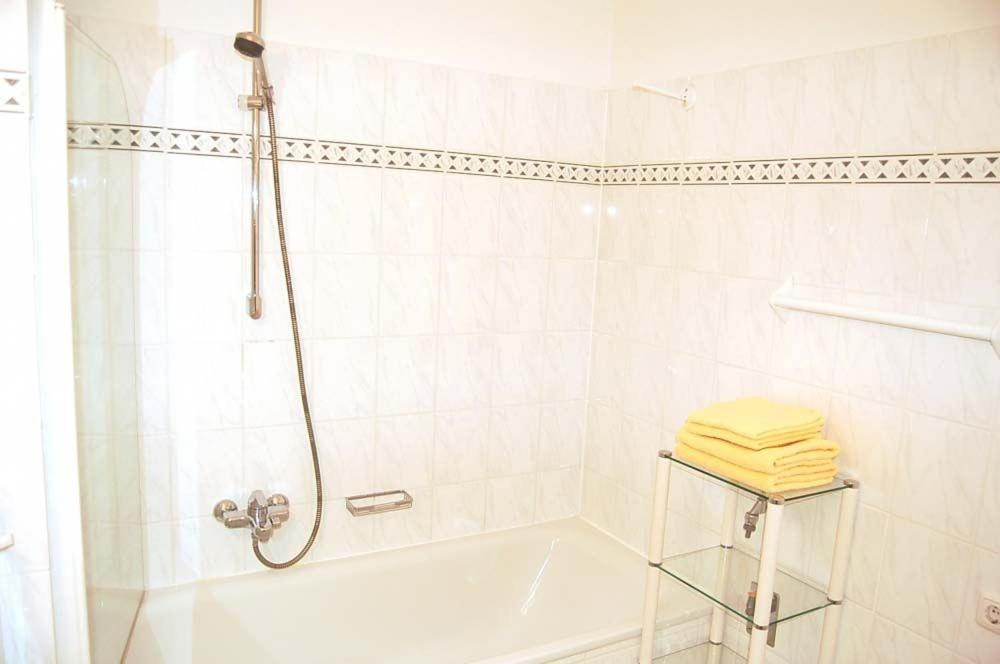 Ostseeallee 10 Ferienwohnung Nr 02