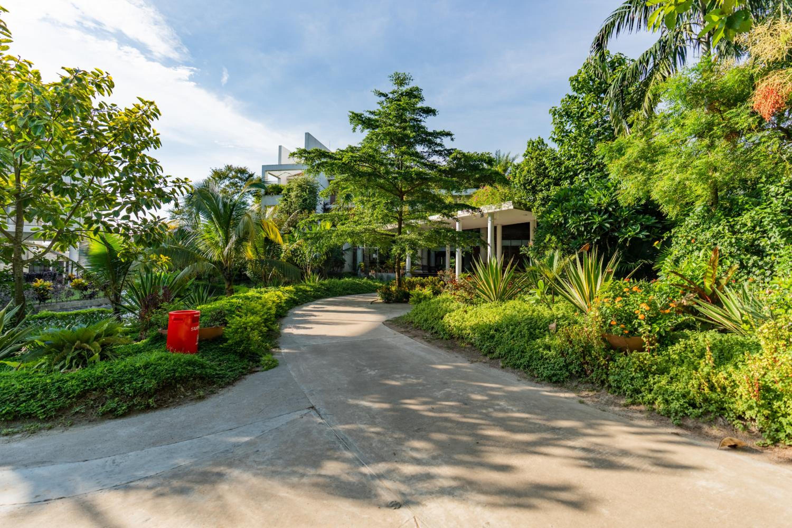 Water Garden Resort & Spa