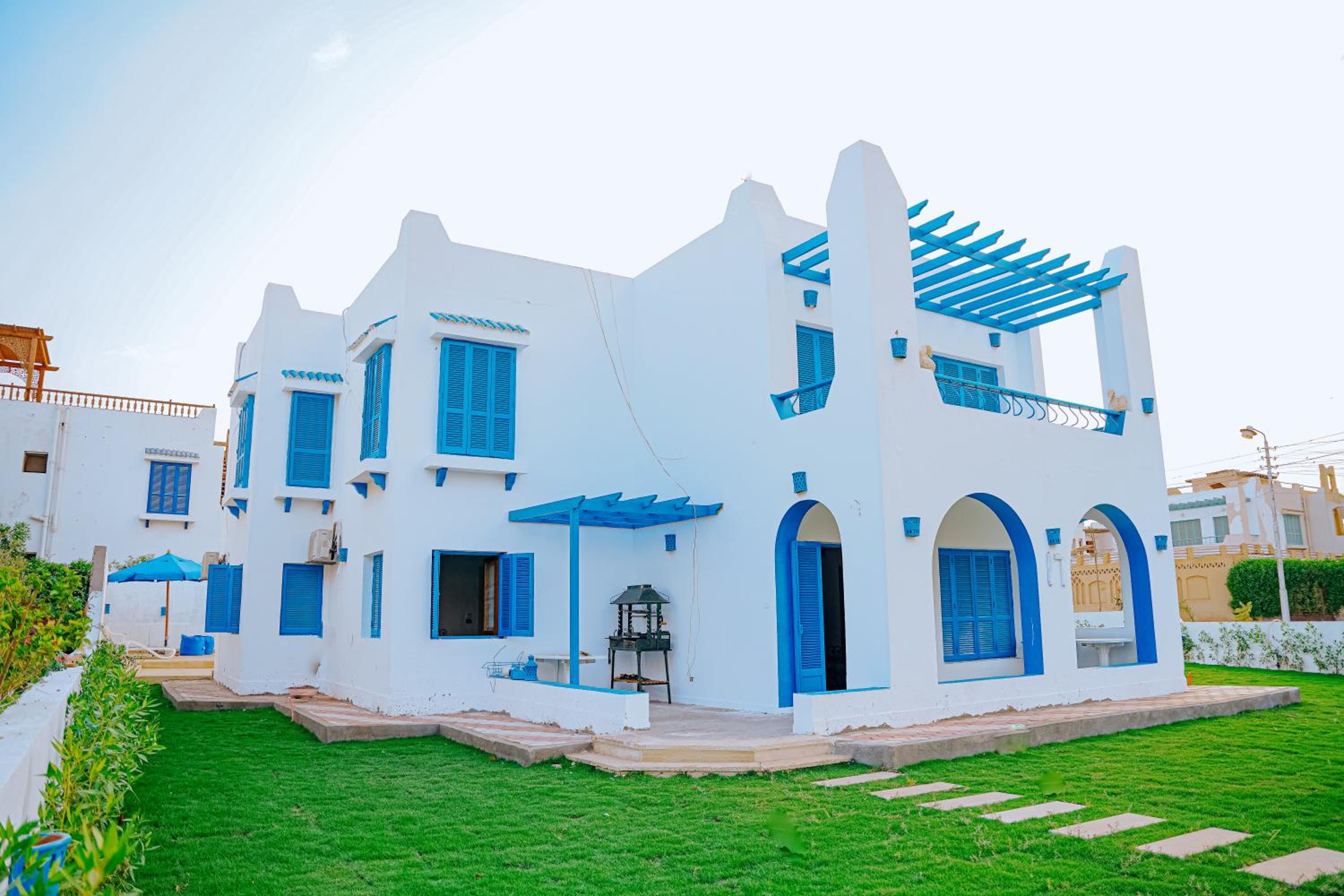 Tunis Oasis 4 Bedrooms private villa with private pool