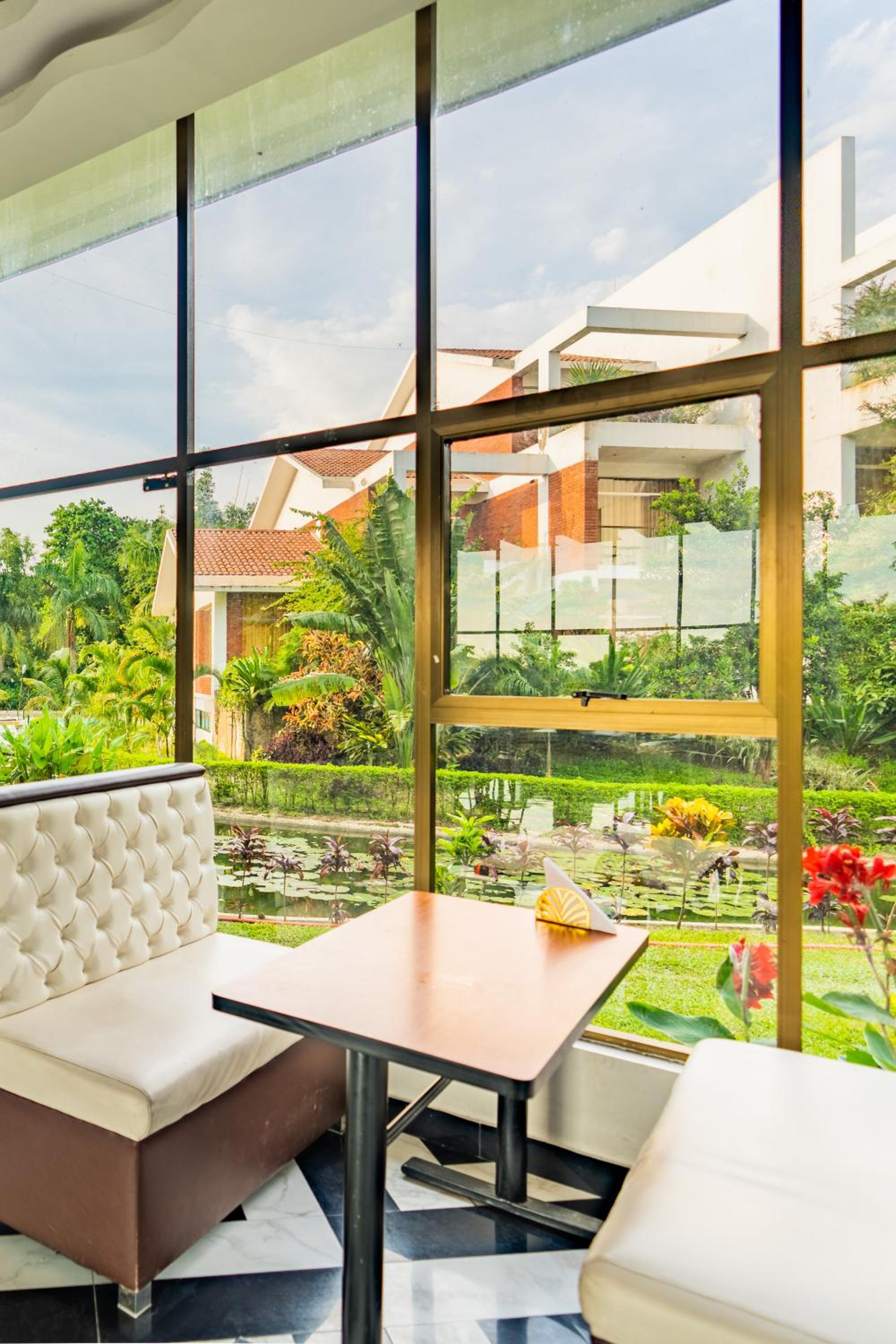 Water Garden Resort & Spa
