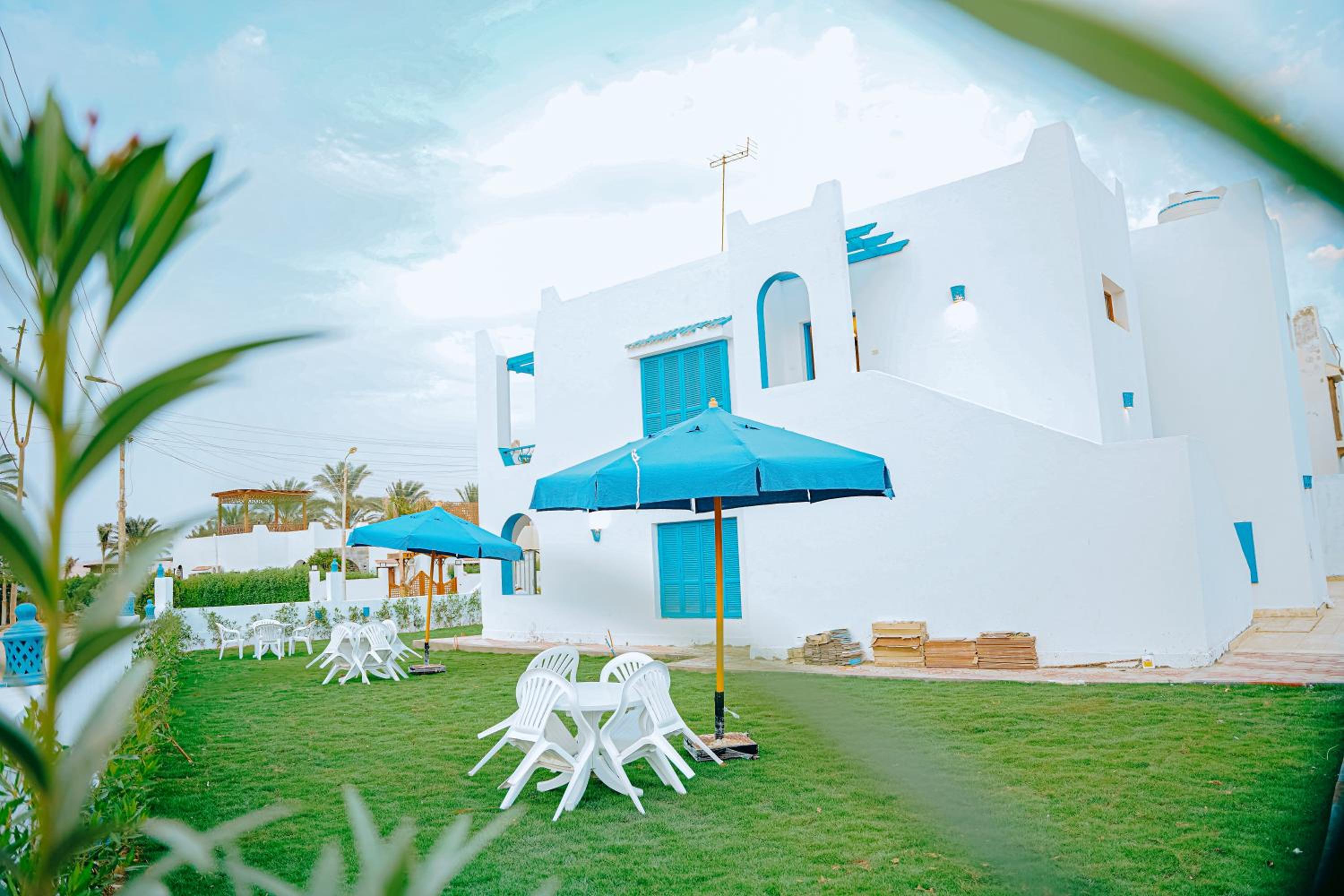 Tunis Oasis 4 Bedrooms private villa with private pool
