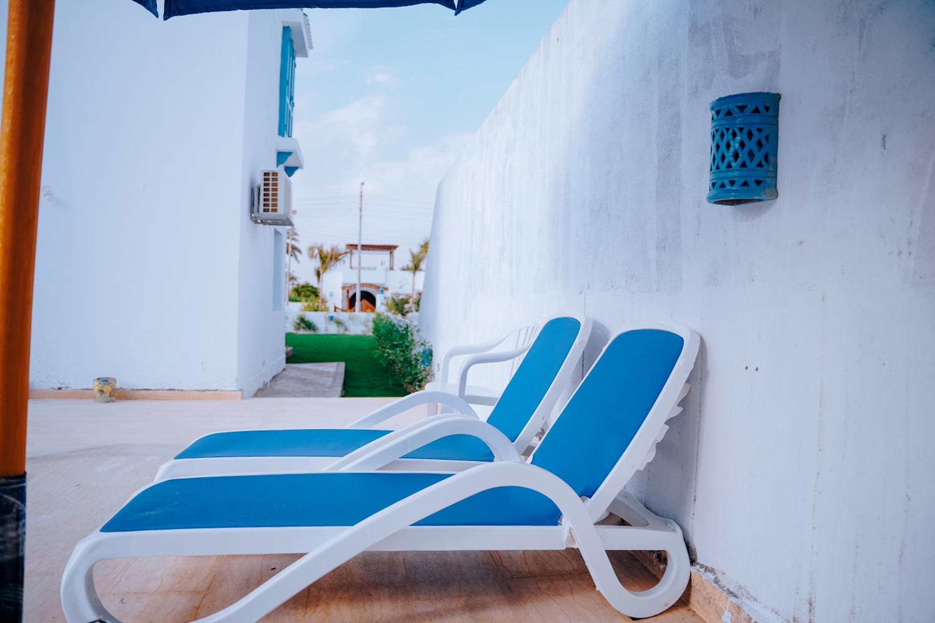 Tunis Oasis 4 Bedrooms private villa with private pool