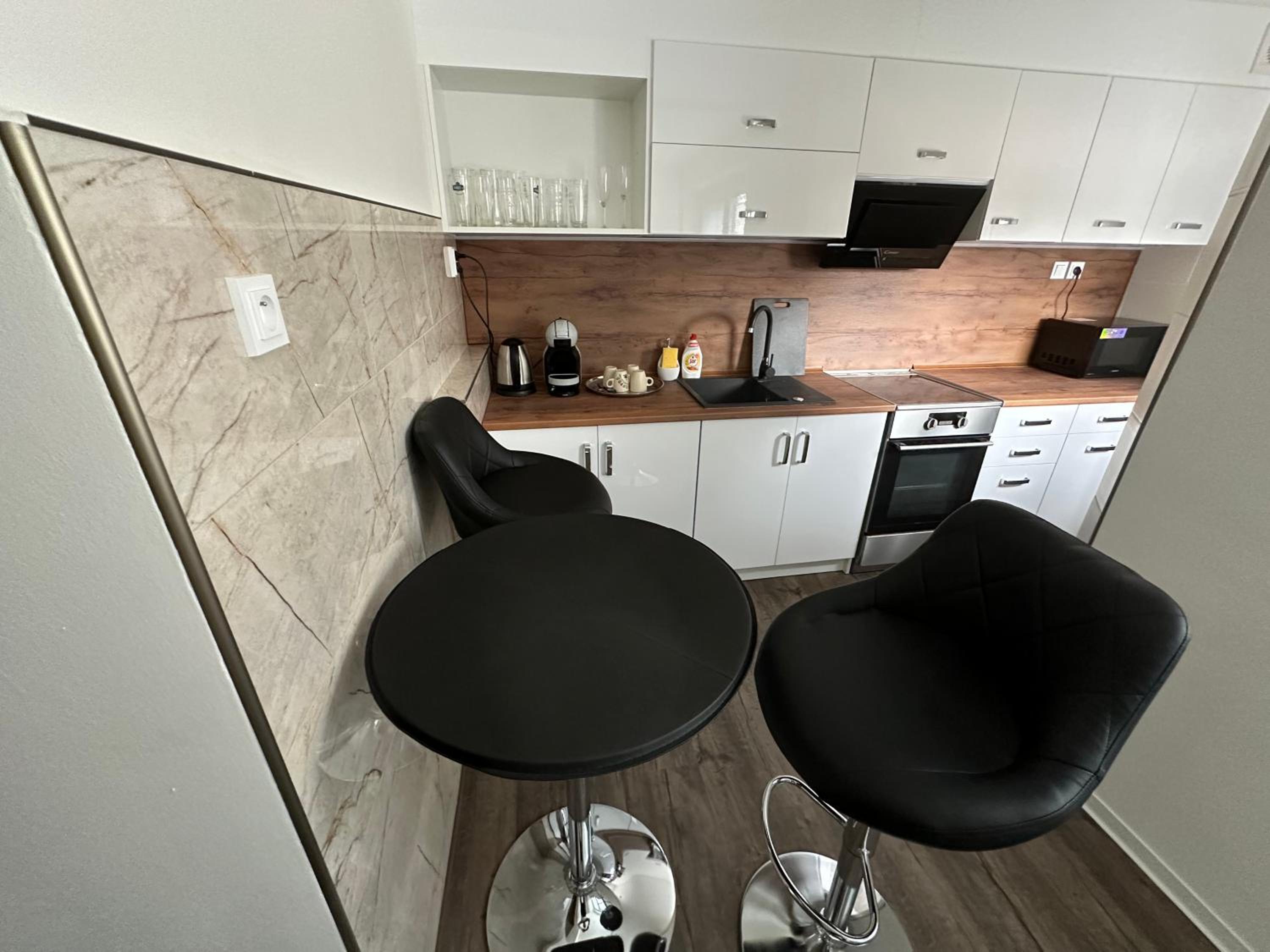 O2 Aréna -PVA expo - Tomy Apartment -Praha