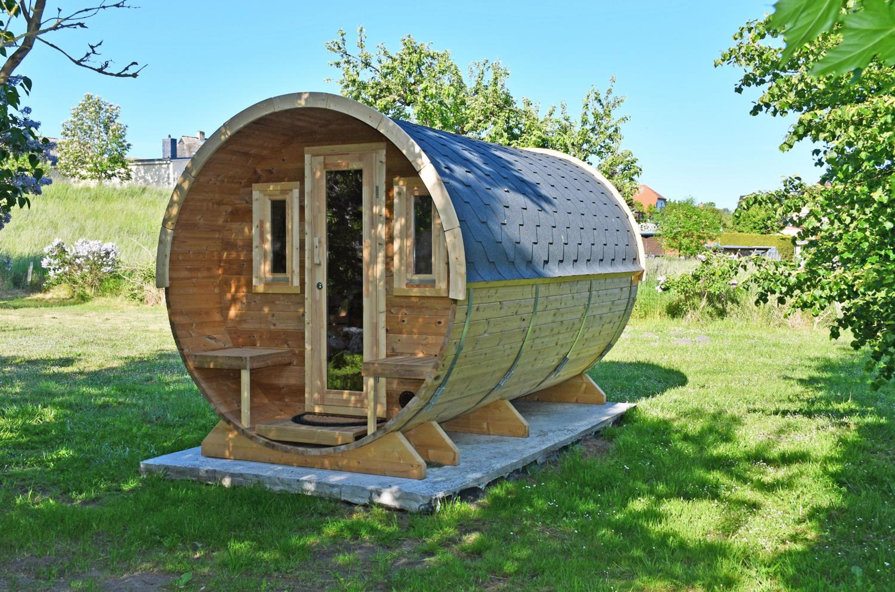 NEU angeboten Mönchguter Ferienhaus u Reetdach mit Kamin