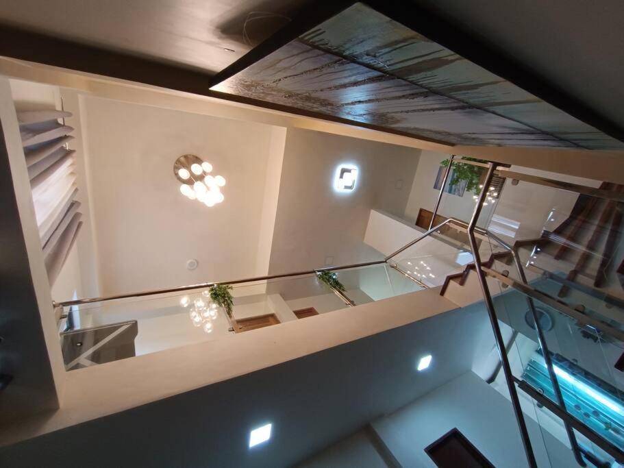 Magnilay Villa by Asher and Caleb w/ Pool Tagaytay view 4