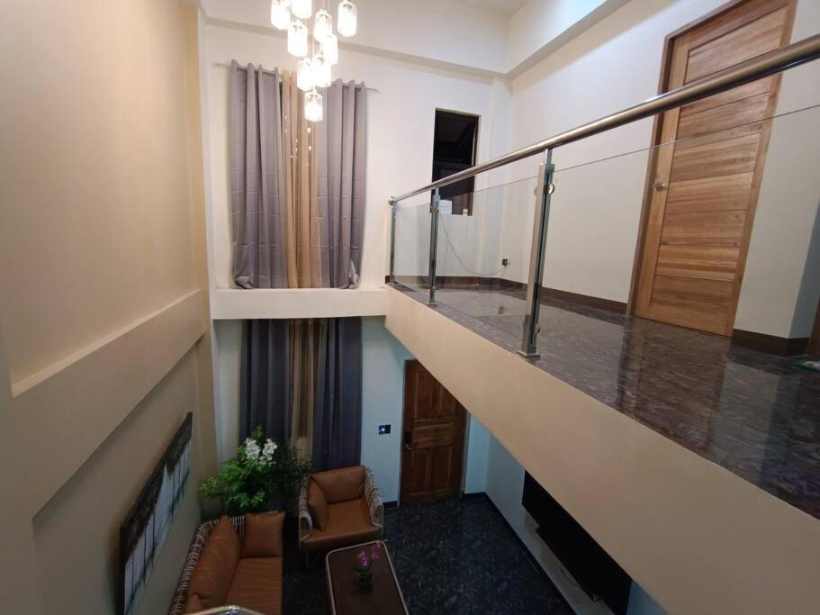 Magnilay Villa by Asher and Caleb w/ Pool Tagaytay view 3