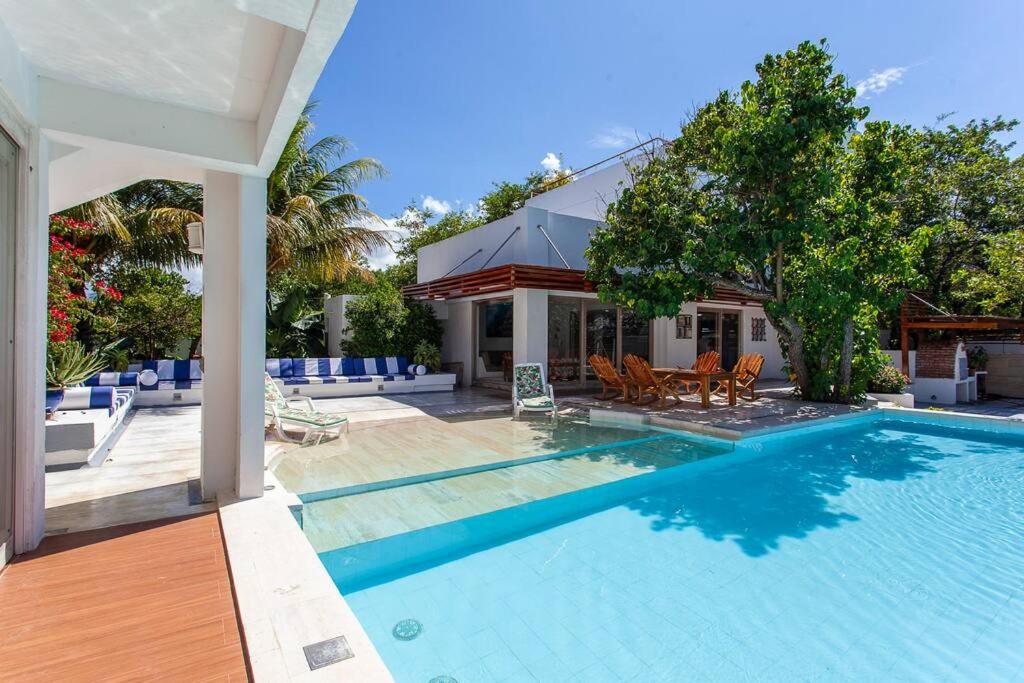 dhozt Marlinda Beach House. Cartagena Colombia