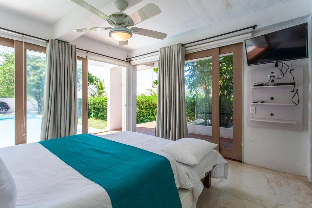 dhozt Marlinda Beach House. Cartagena Colombia