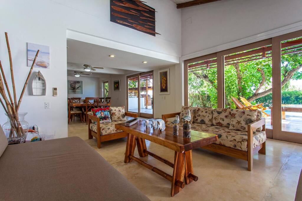 dhozt Marlinda Beach House. Cartagena Colombia
