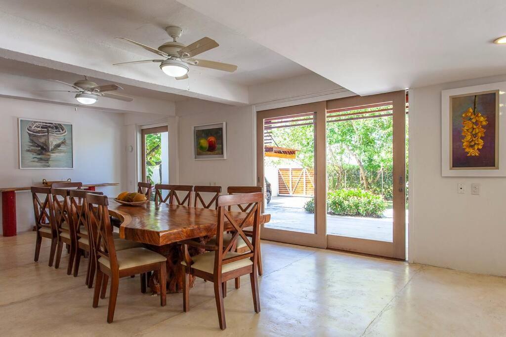 dhozt Marlinda Beach House. Cartagena Colombia