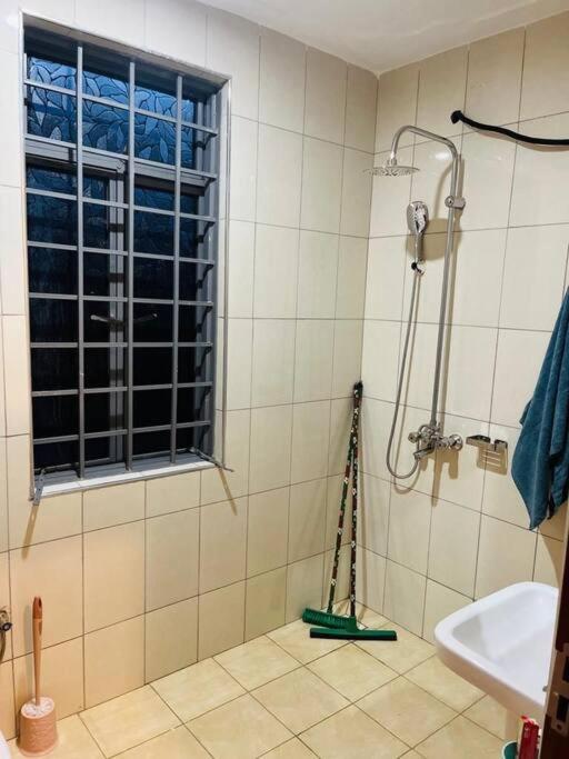 Cozy Restful 1BR Near Acacia Mall - 11 Mins Drive view 2