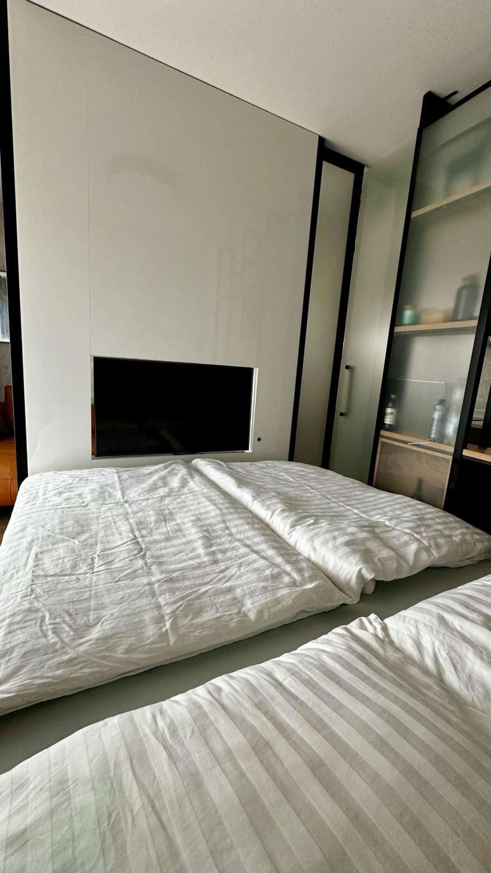 LUX RADNICA appartment center- free parking view 3