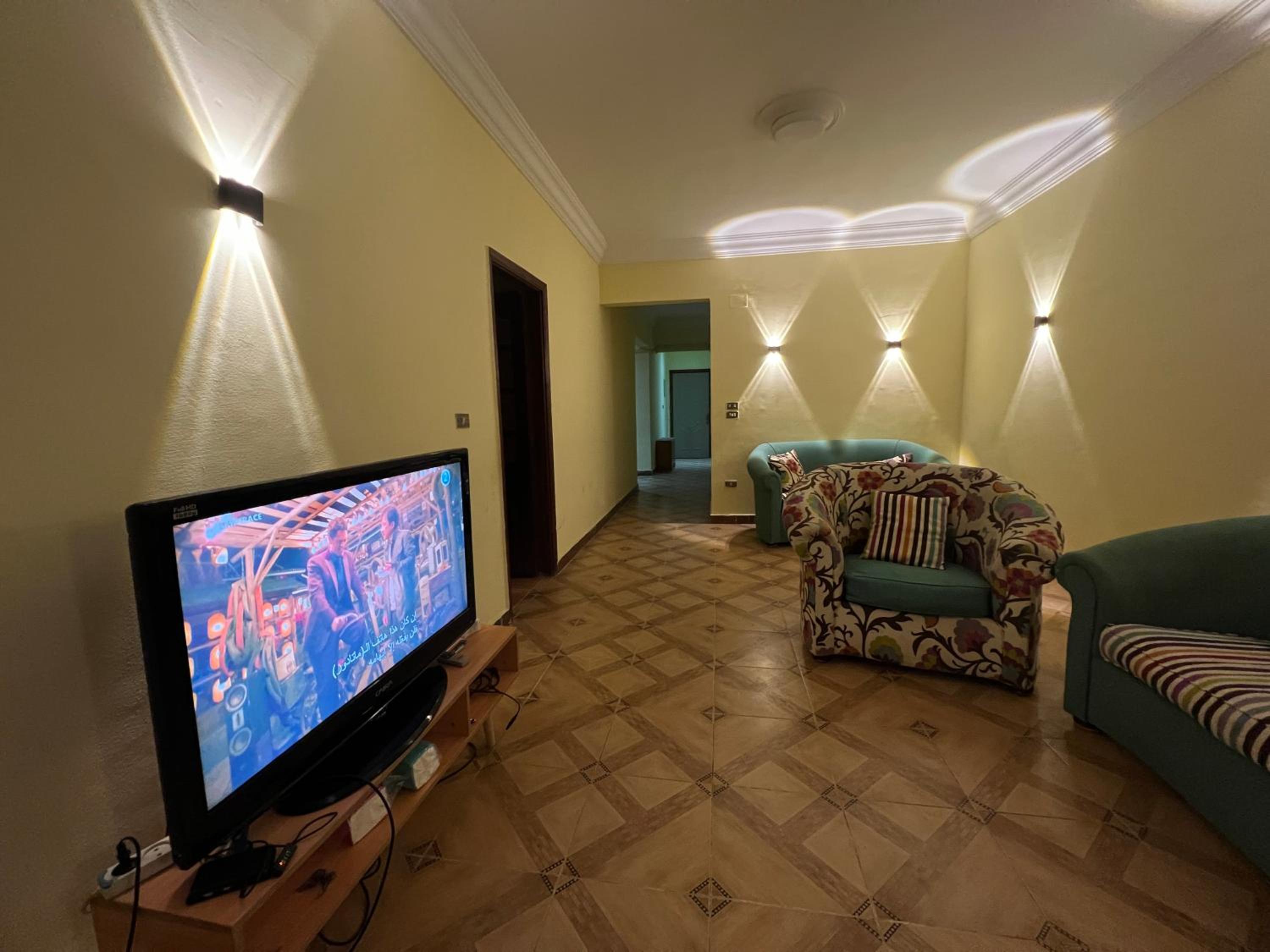 2 Bedroom Apartment with private entrance