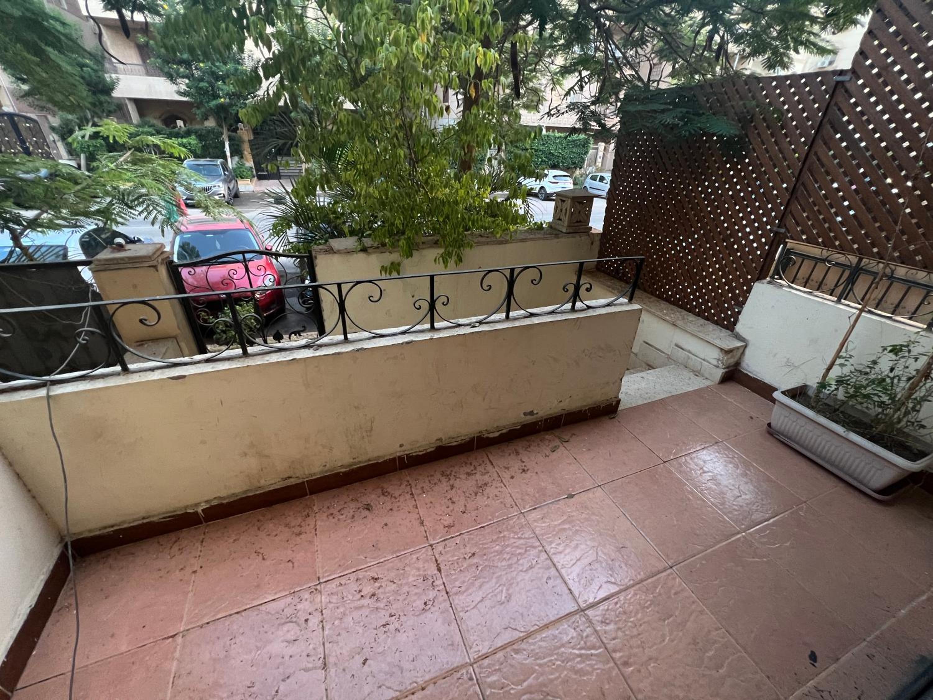 2 Bedroom Apartment with private entrance