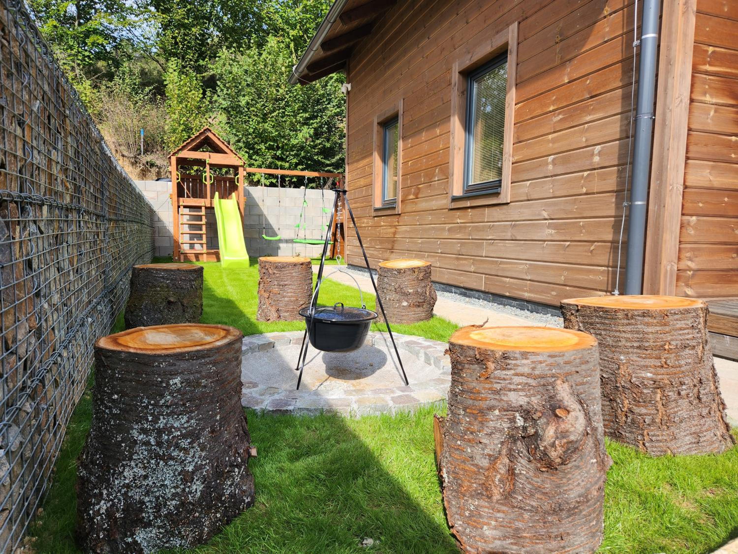 Chalet Fiona with jacuzzi