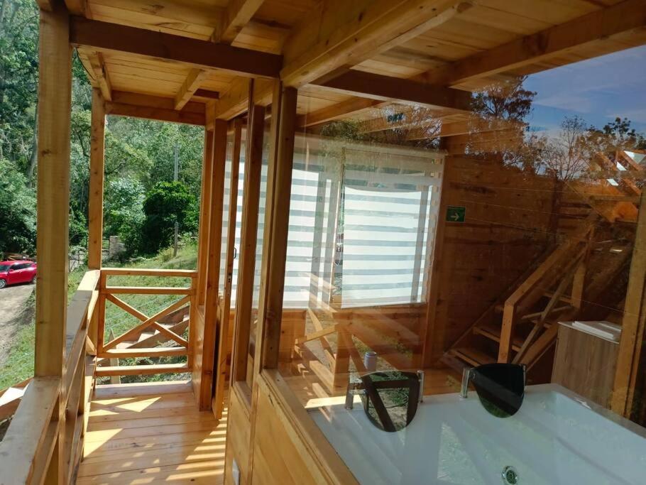 Ecocabaña con Jacuzzi Ecocabañas ByB