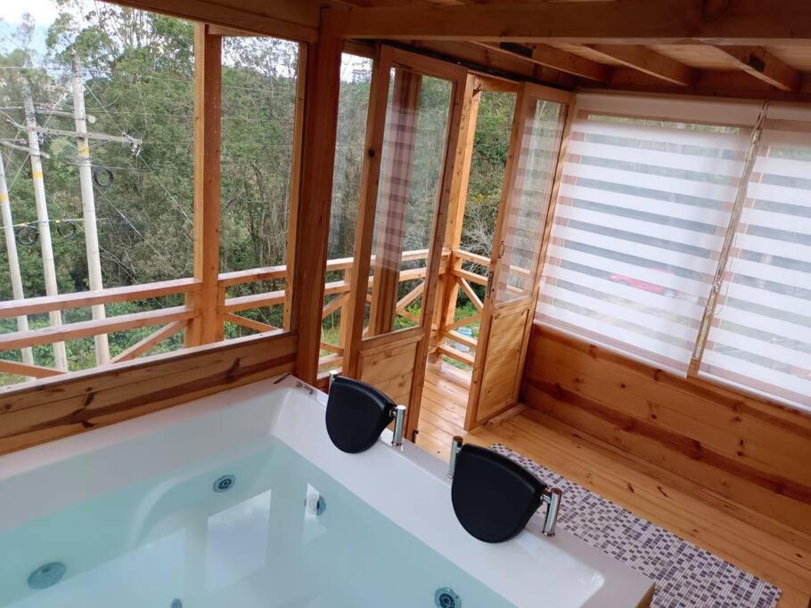 Ecocabaña con Jacuzzi Ecocabañas ByB